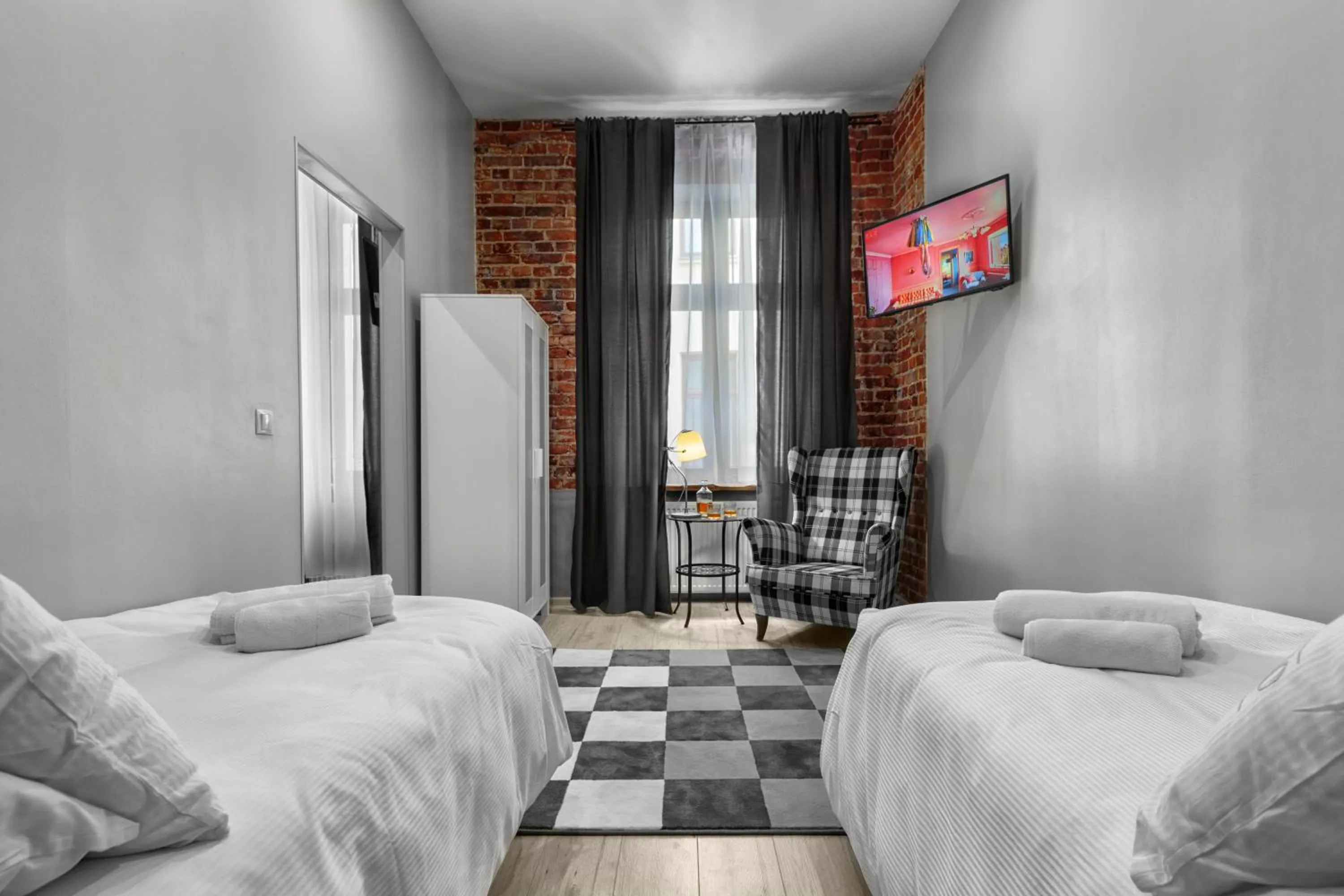 Bed in Cinema Rooms - Piotrkowska