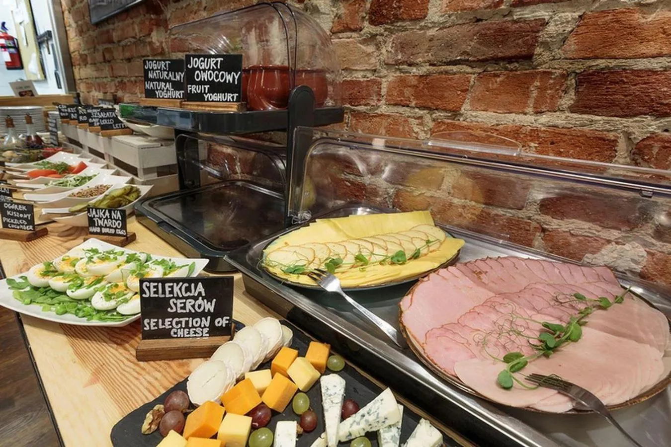 Food in Cinema Rooms - Piotrkowska