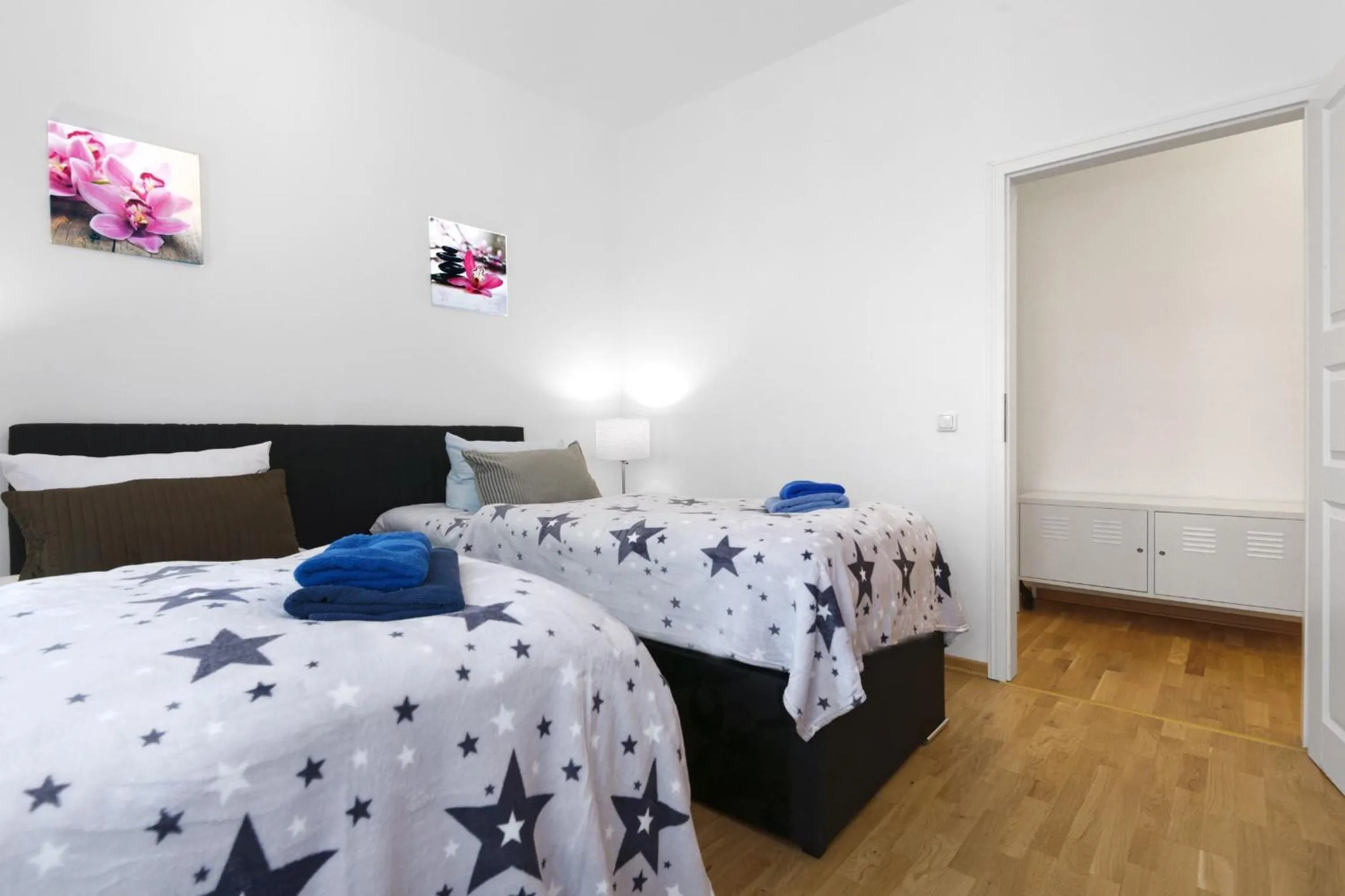 Bed in Grand Central Mitte Apartment