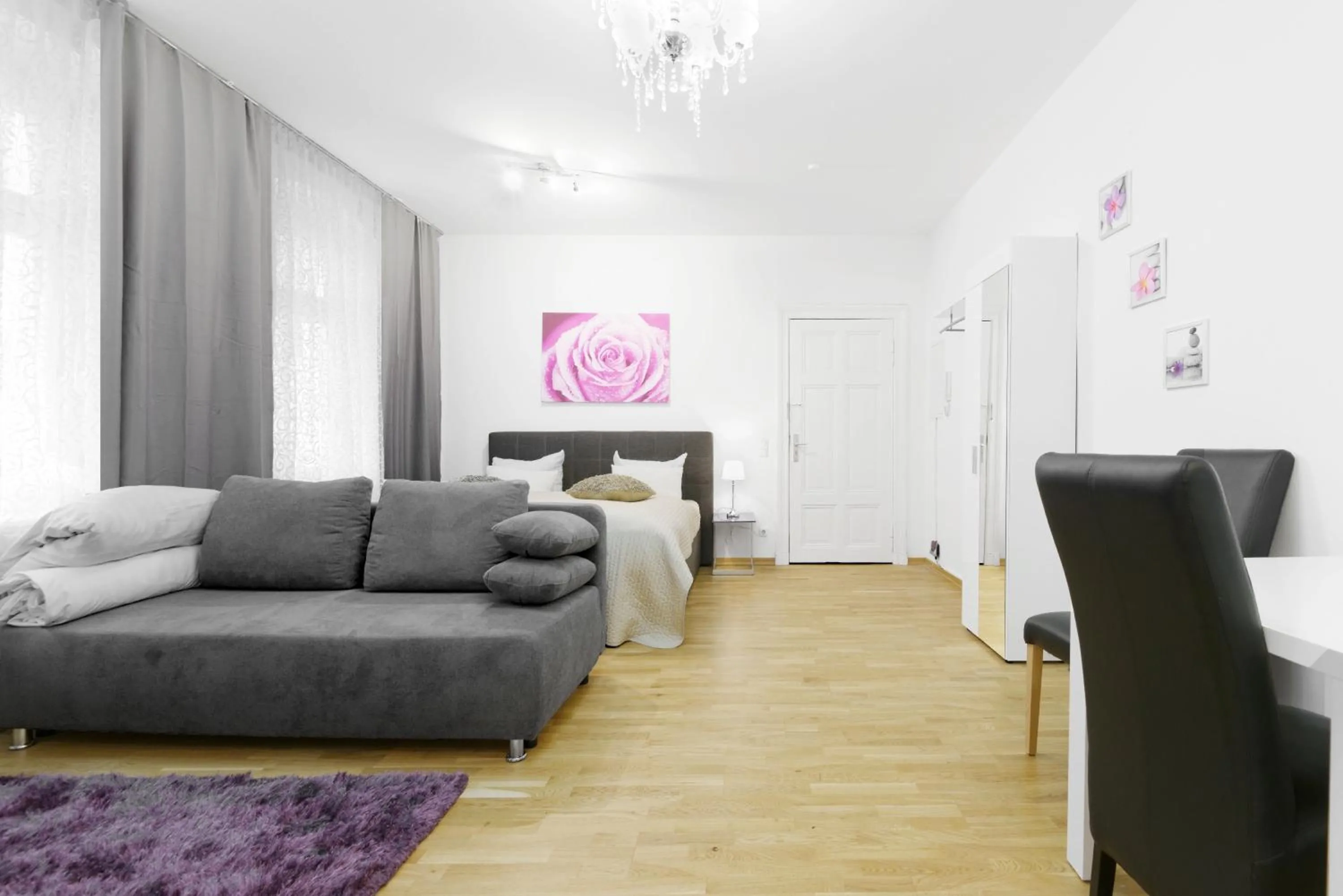 Living room in Grand Central Mitte Apartment