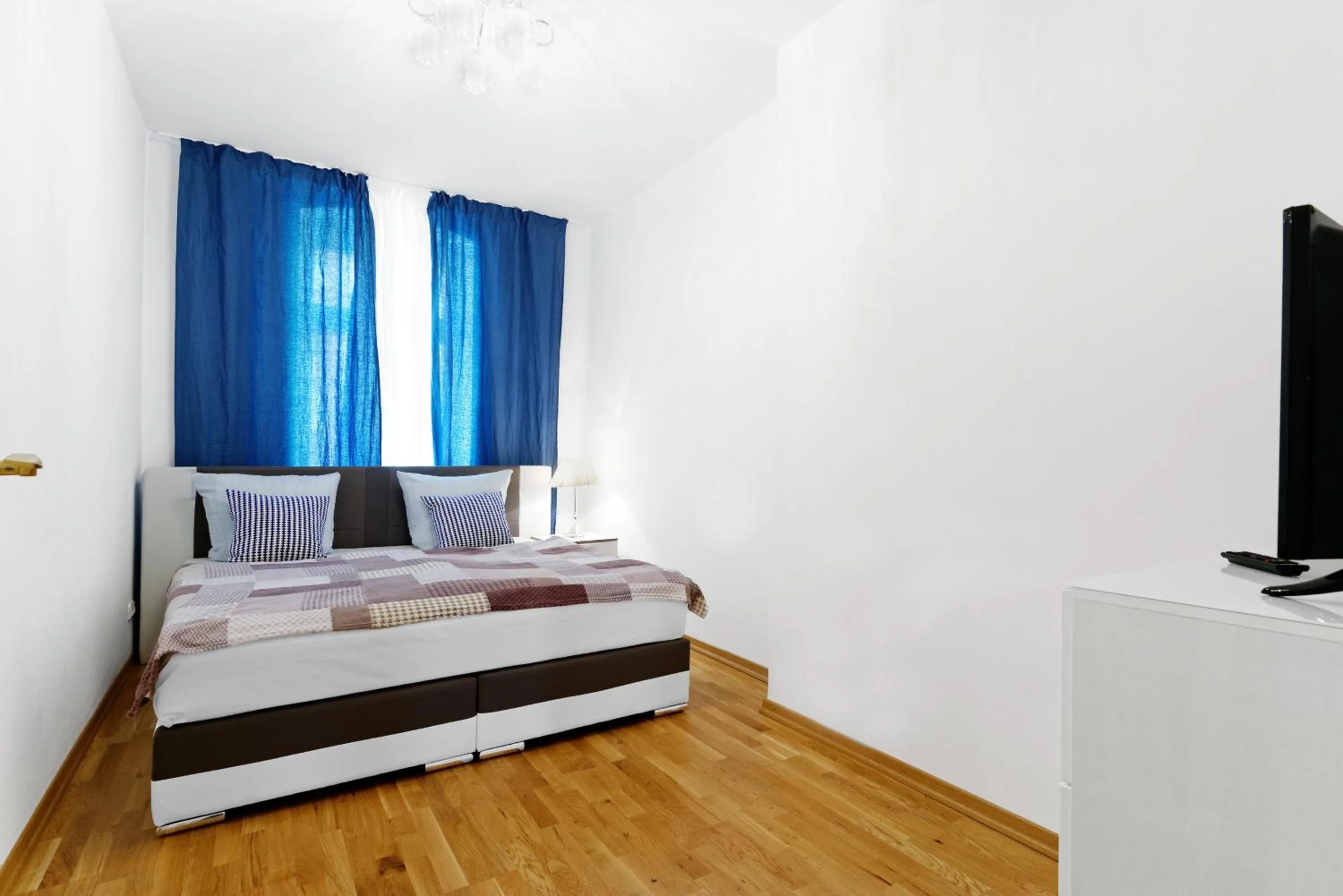 Bed in Grand Central Mitte Apartment