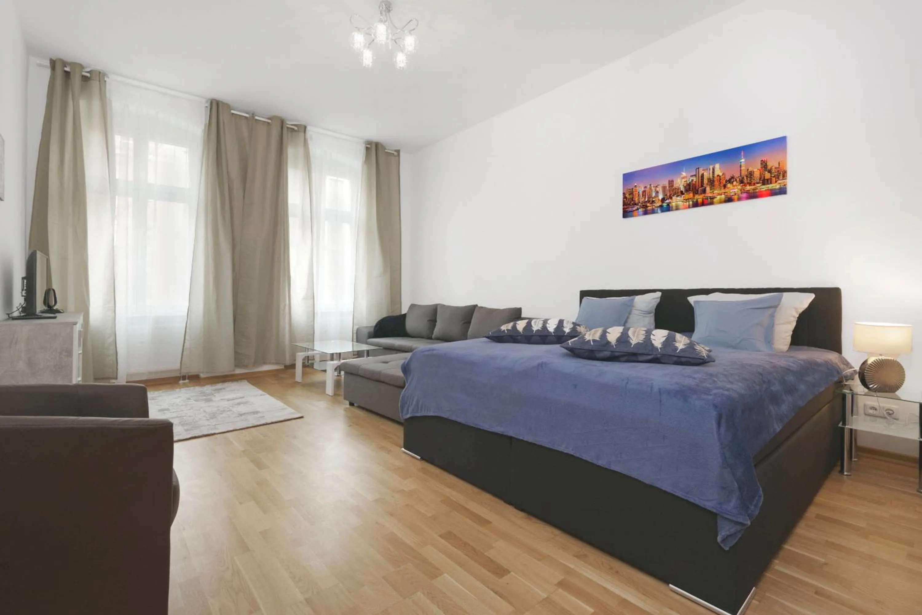 Bed in Grand Central Mitte Apartment