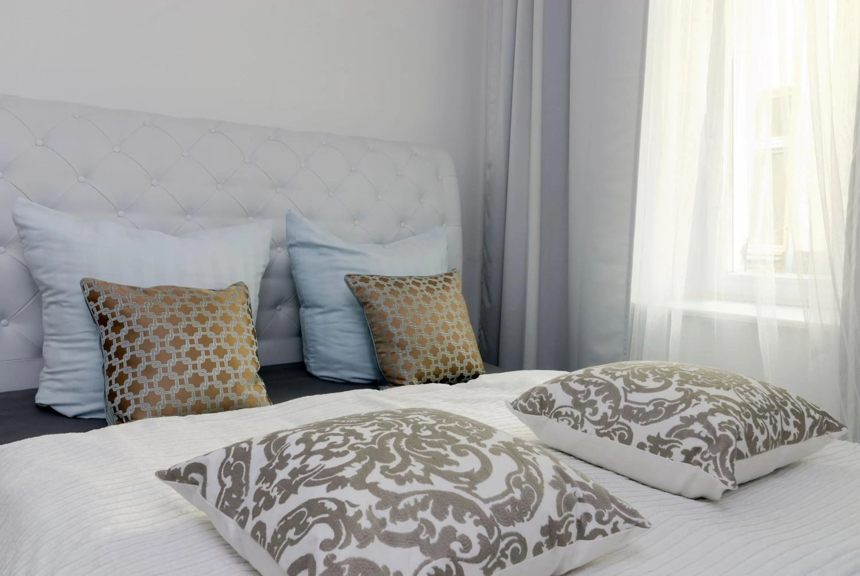 Decorative detail, Bed in Grand Central Mitte Apartment