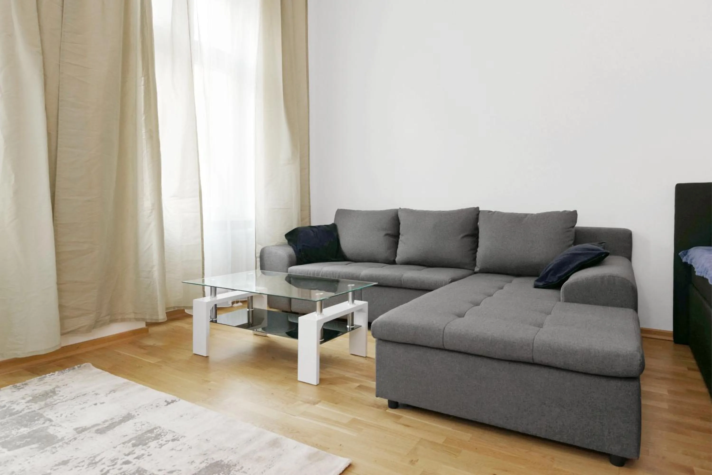 Living room in Grand Central Mitte Apartment