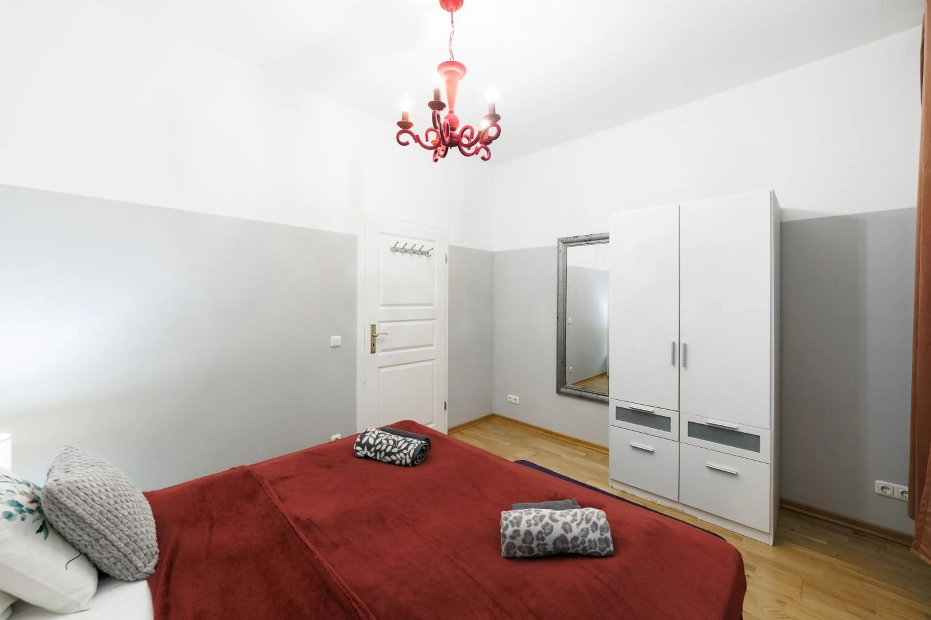 wardrobe, Bed in Grand Central Mitte Apartment