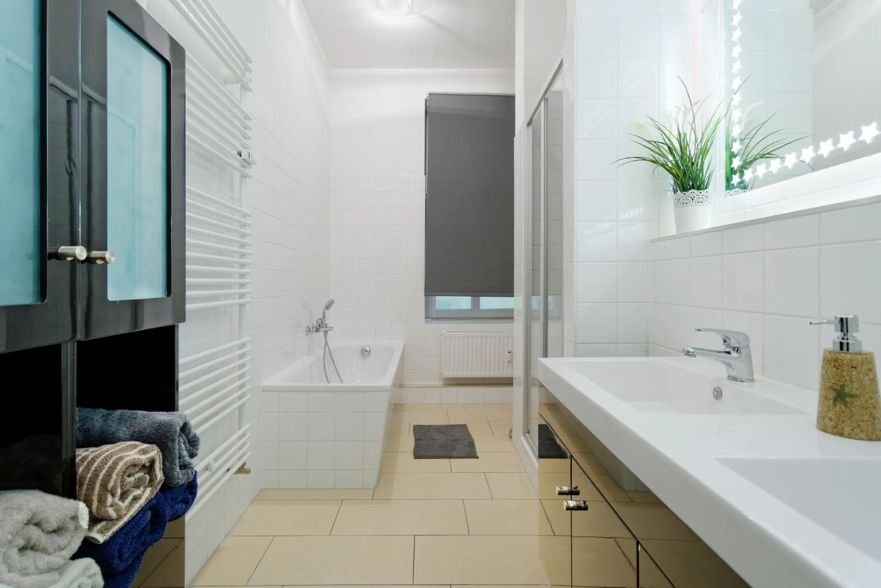 Bathroom in Grand Central Mitte Apartment