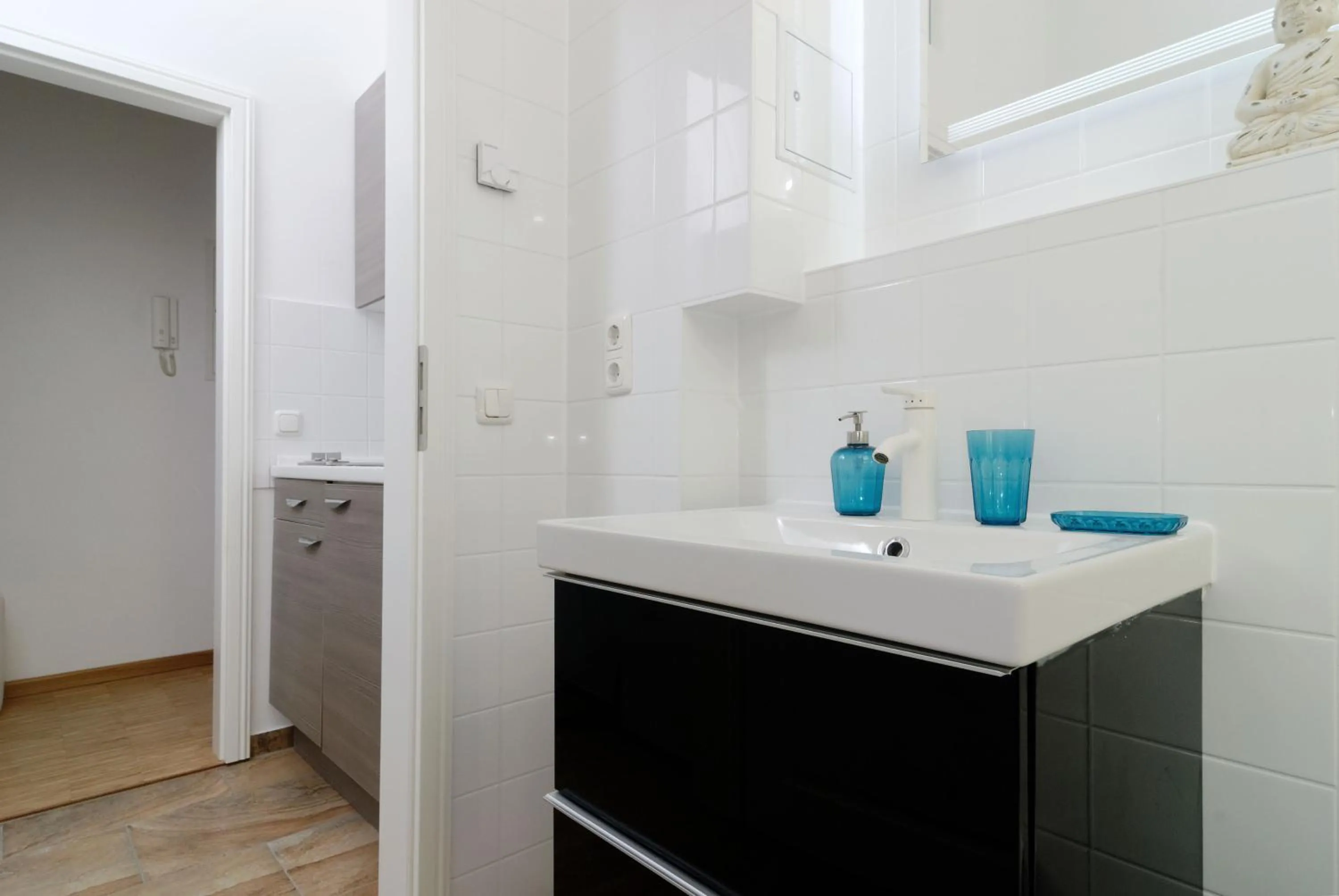 Bathroom in Grand Central Mitte Apartment