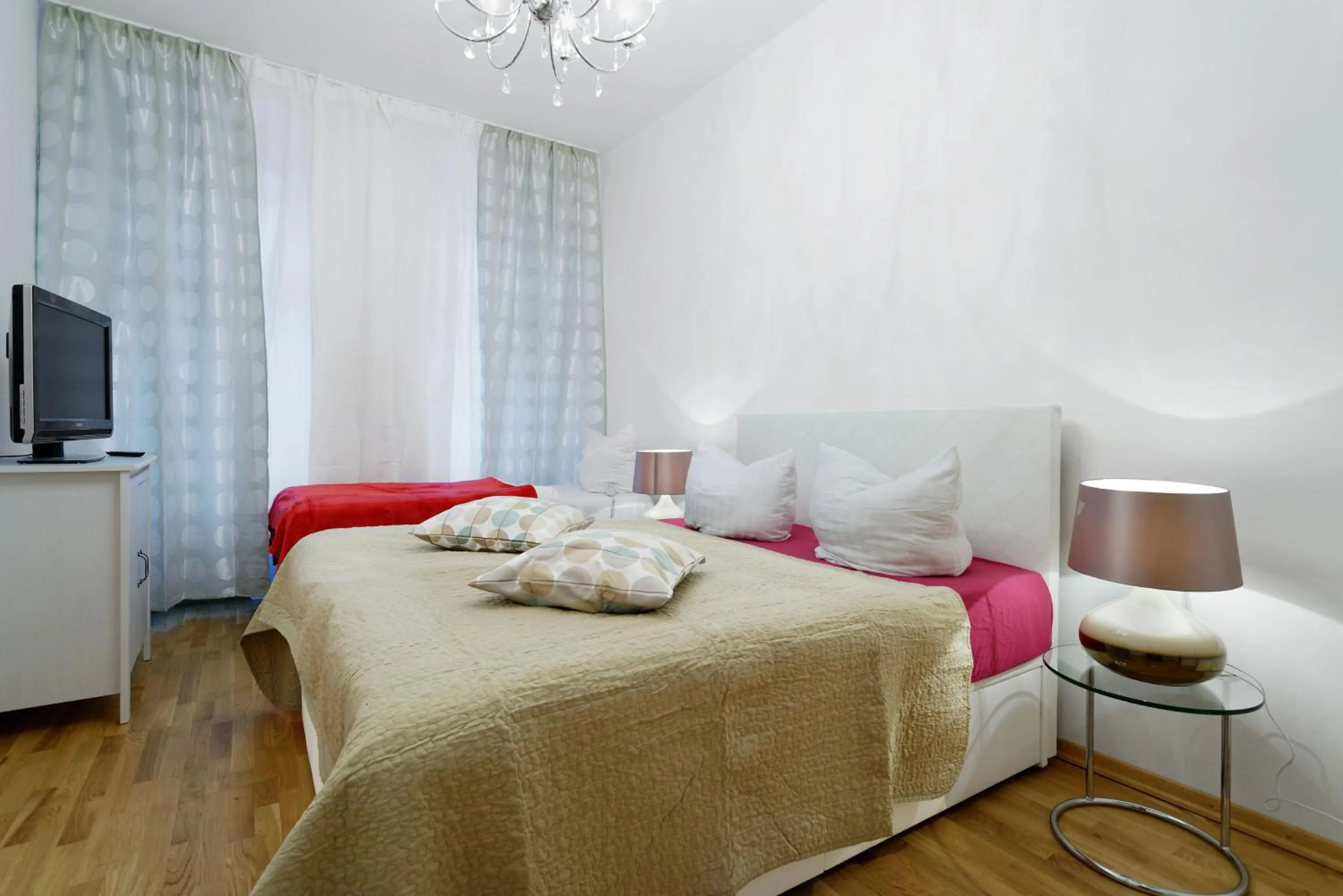 Bedroom, Bed in Grand Central Mitte Apartment