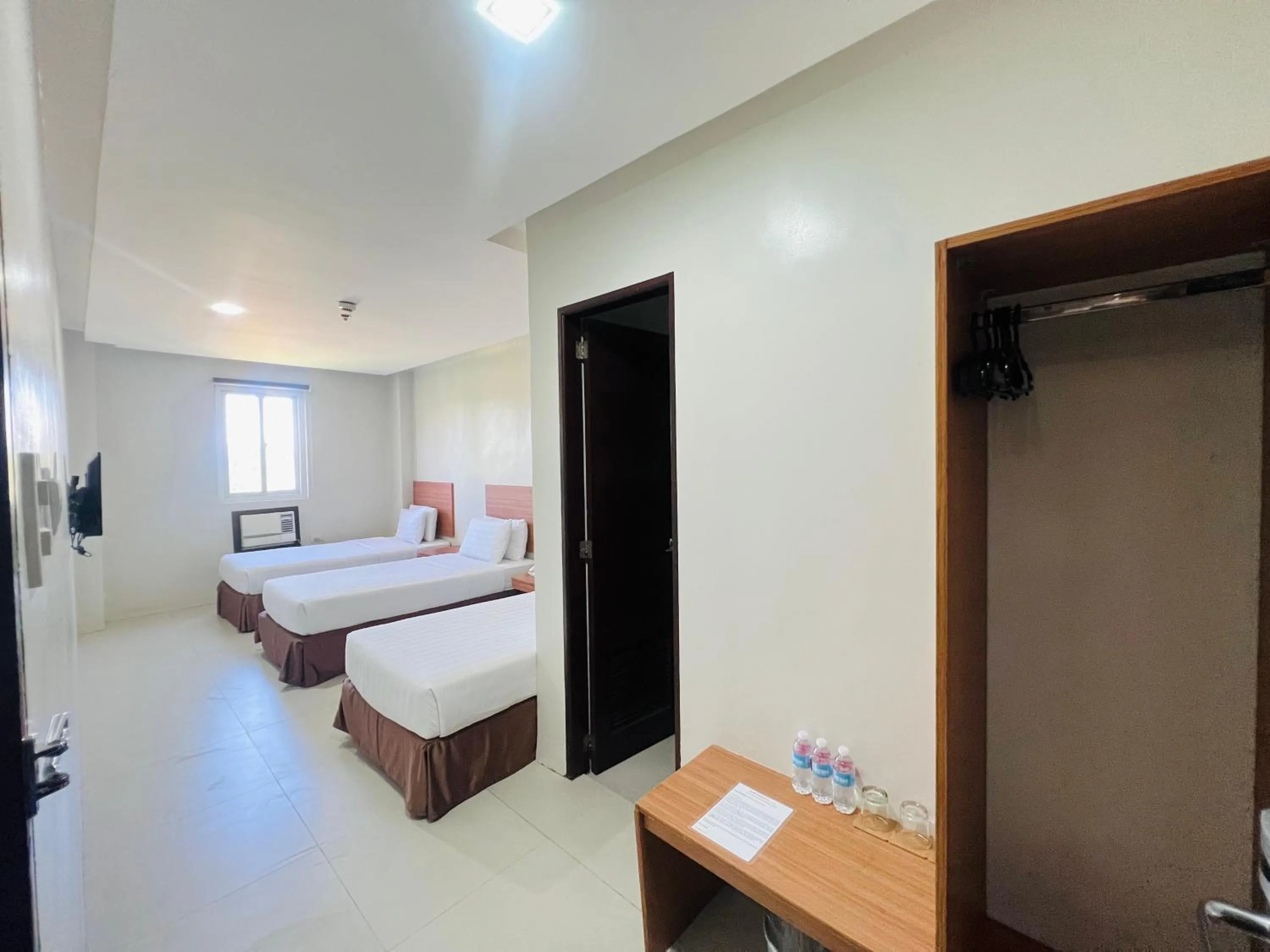 Bed in Mango Suites - Isabela