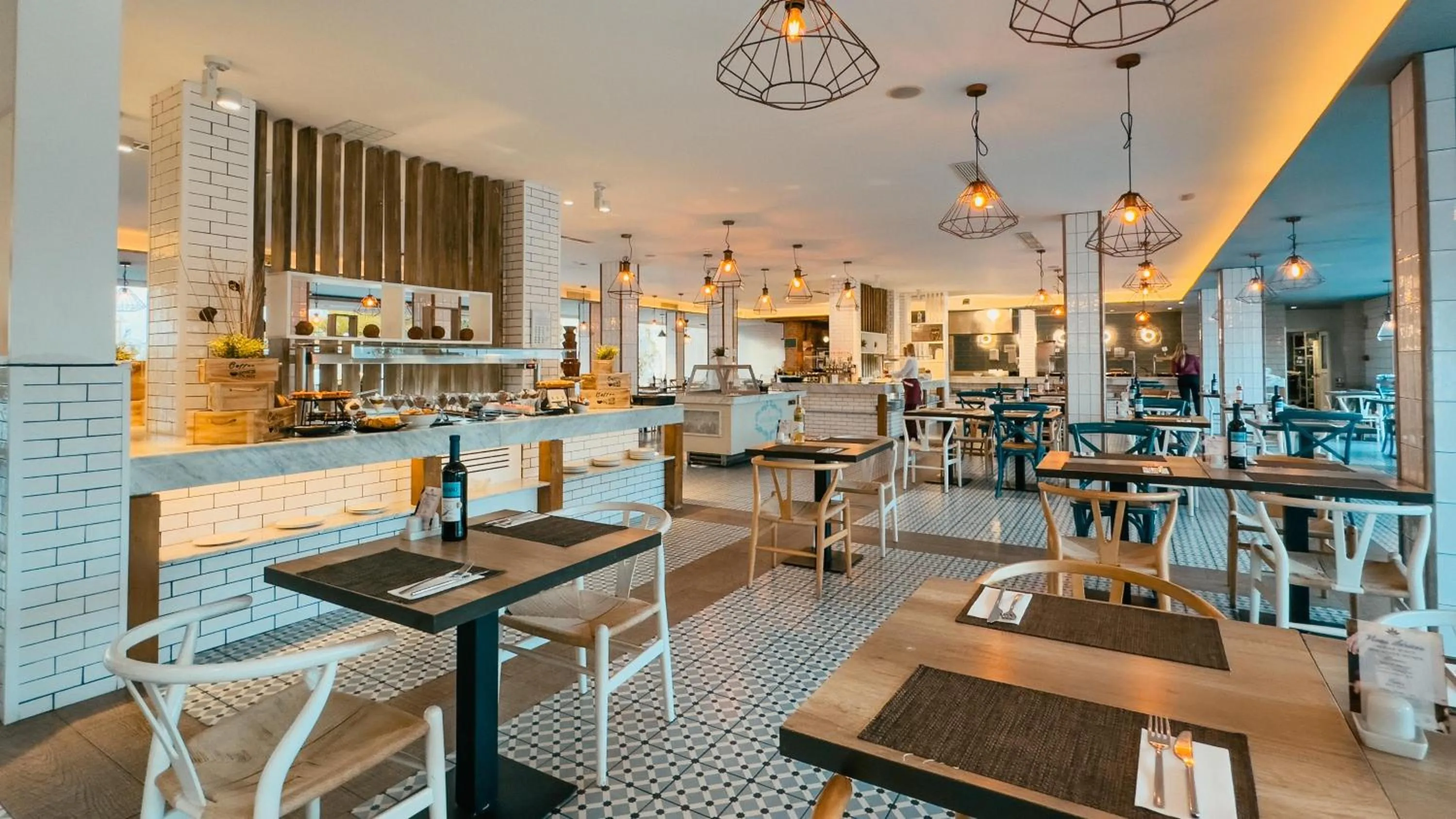 Restaurant/places to eat in Labranda Corralejo Village