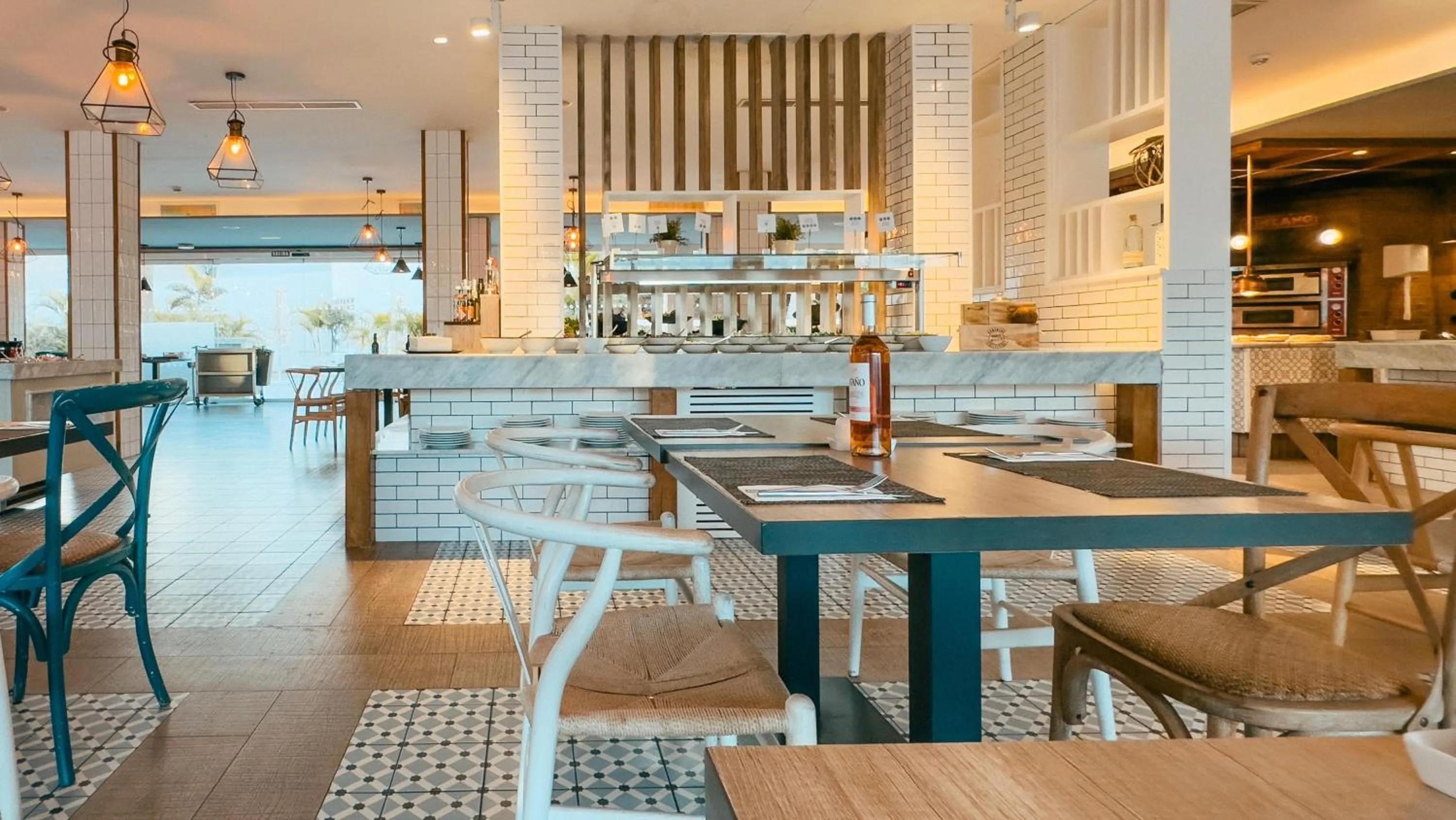 Restaurant/places to eat in Labranda Corralejo Village