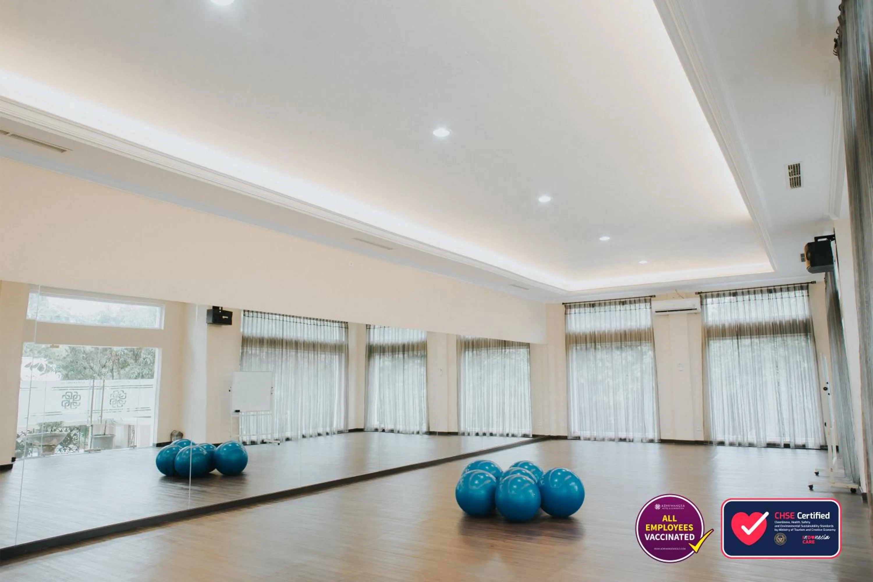 Fitness centre/facilities in Adhiwangsa Hotel