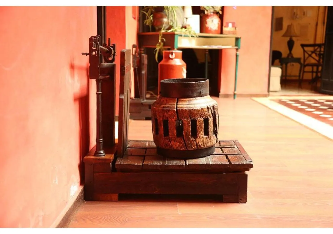 Decorative detail in La Casona de Calderón Gastronomic & Boutique Hotel
