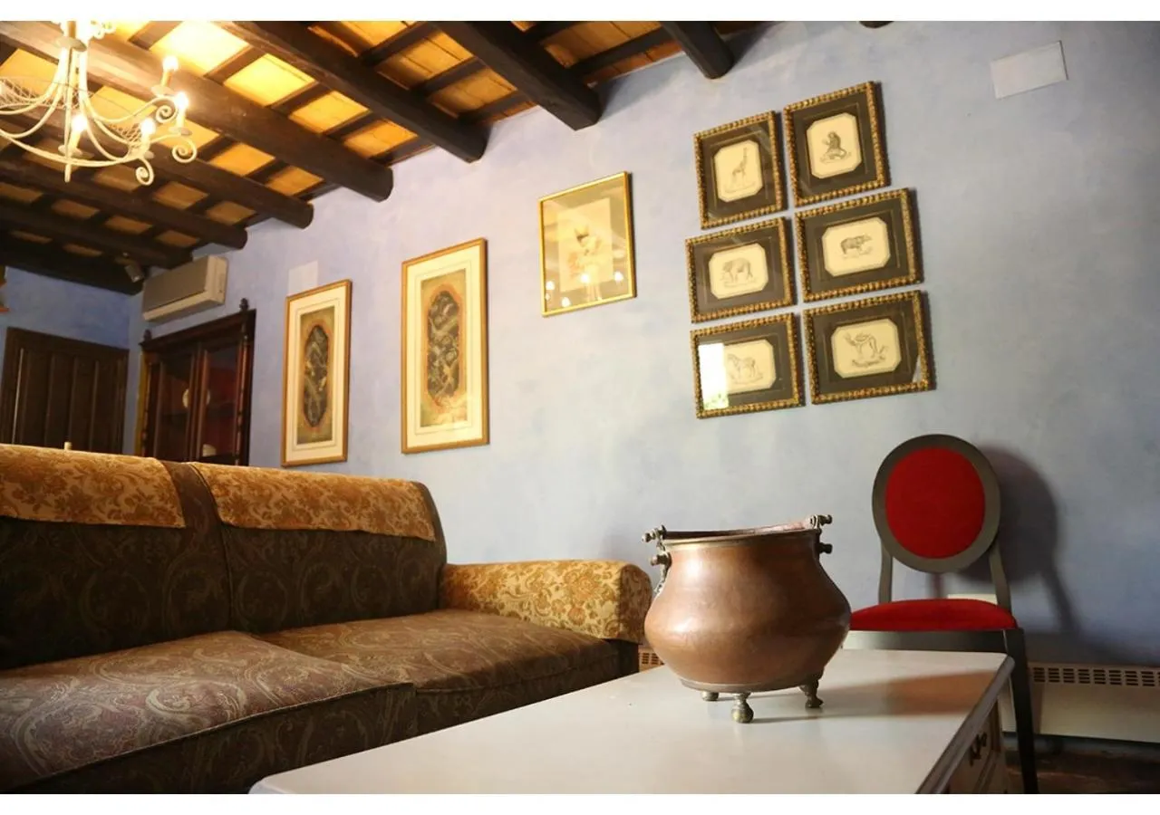 Decorative detail in La Casona de Calderón Gastronomic & Boutique Hotel