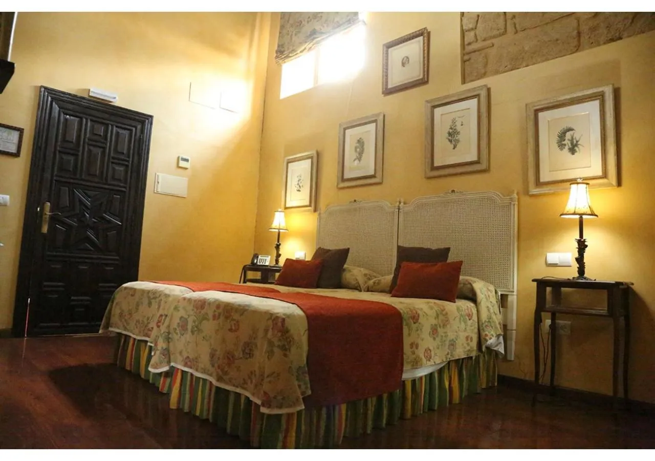 Decorative detail, Bed in La Casona de Calderón Gastronomic & Boutique Hotel