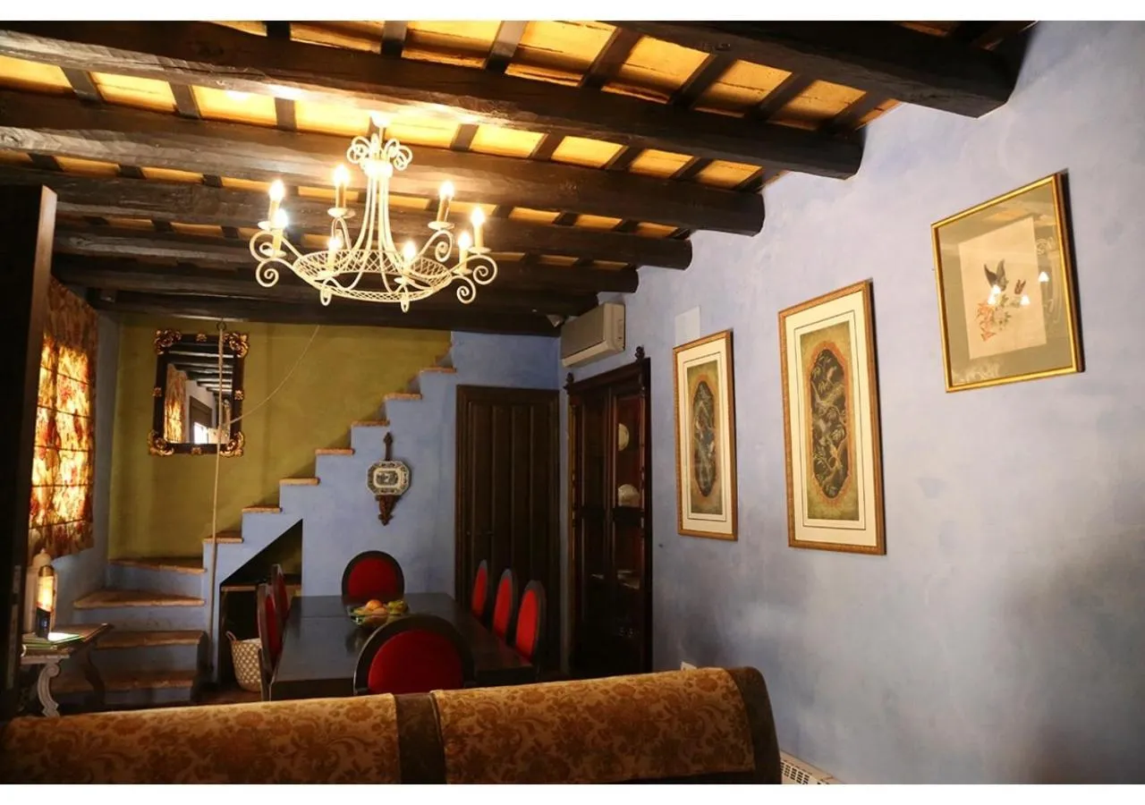 Dining area in La Casona de Calderón Gastronomic & Boutique Hotel
