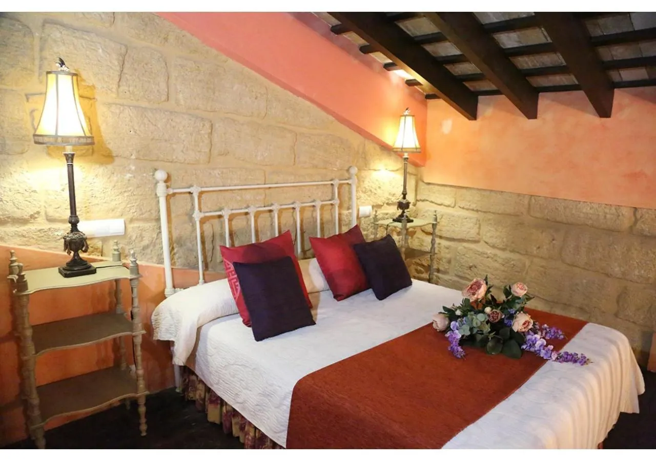 Decorative detail, Bed in La Casona de Calderón Gastronomic & Boutique Hotel