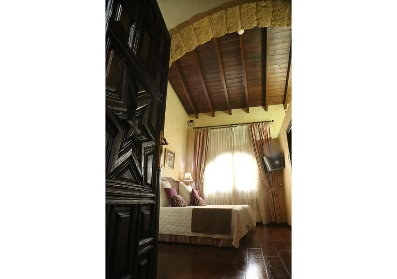 Decorative detail, Bed in La Casona de Calderón Gastronomic & Boutique Hotel