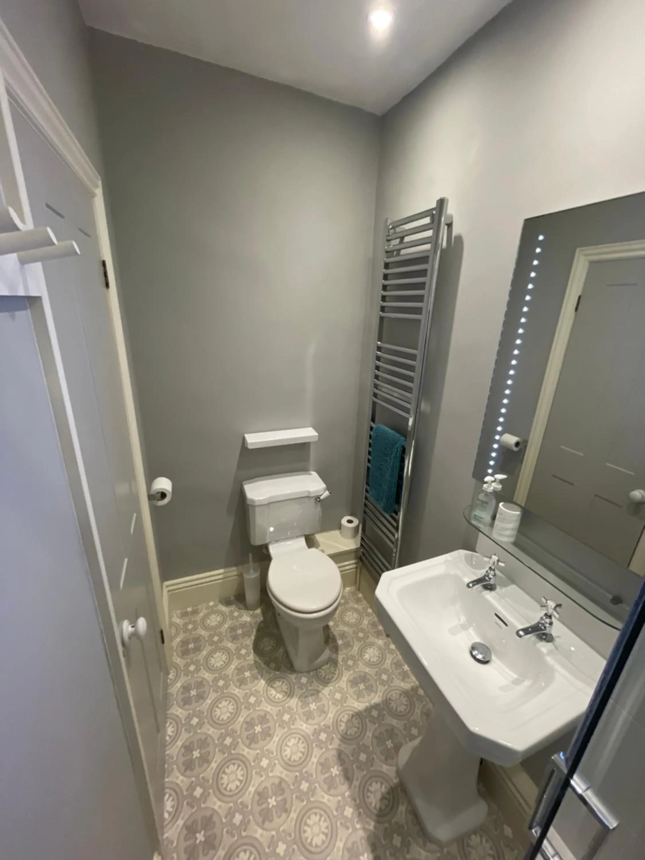 Toilet in Poplars Farm