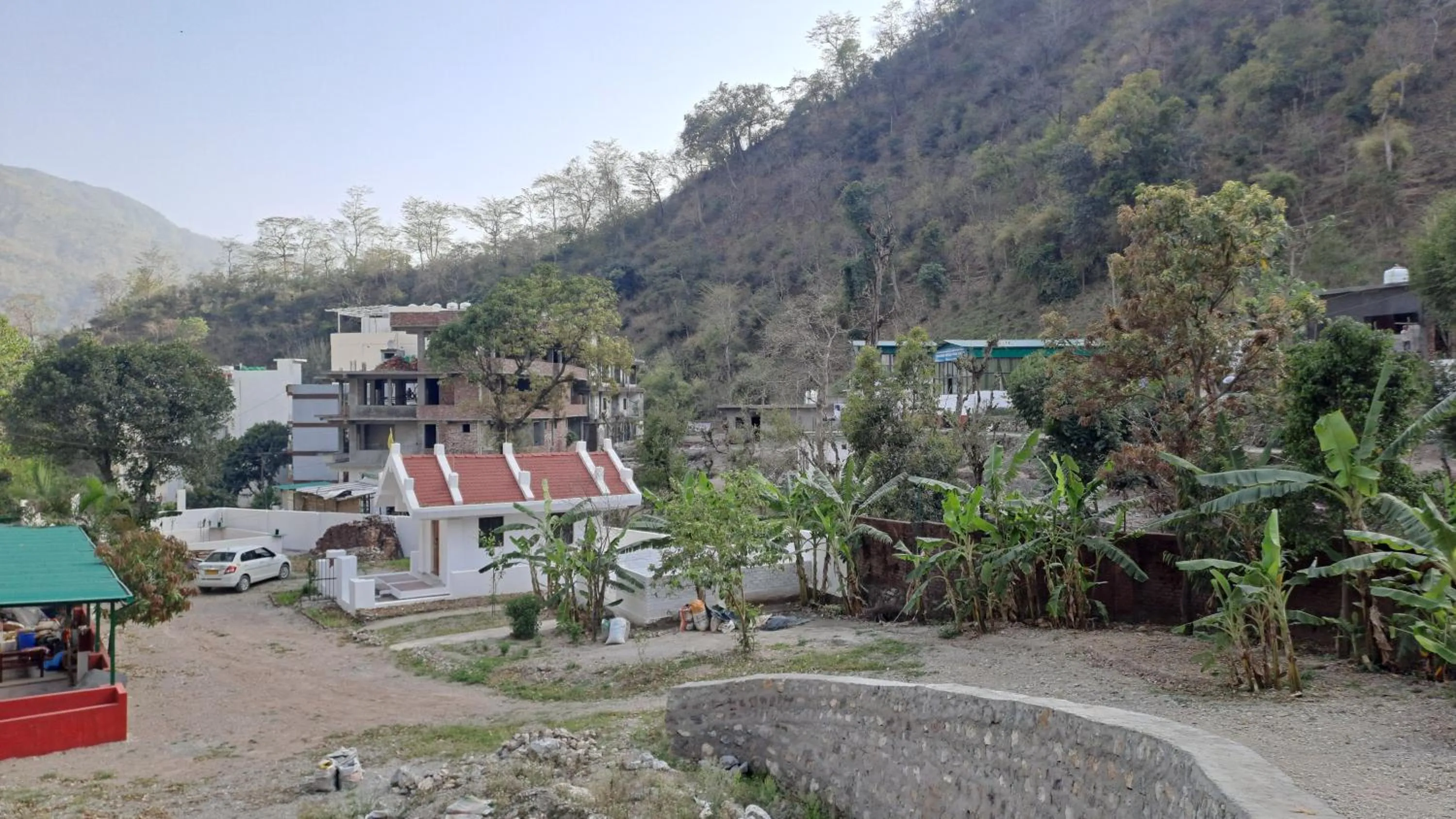 Property building in Swami Samarpan Ashram