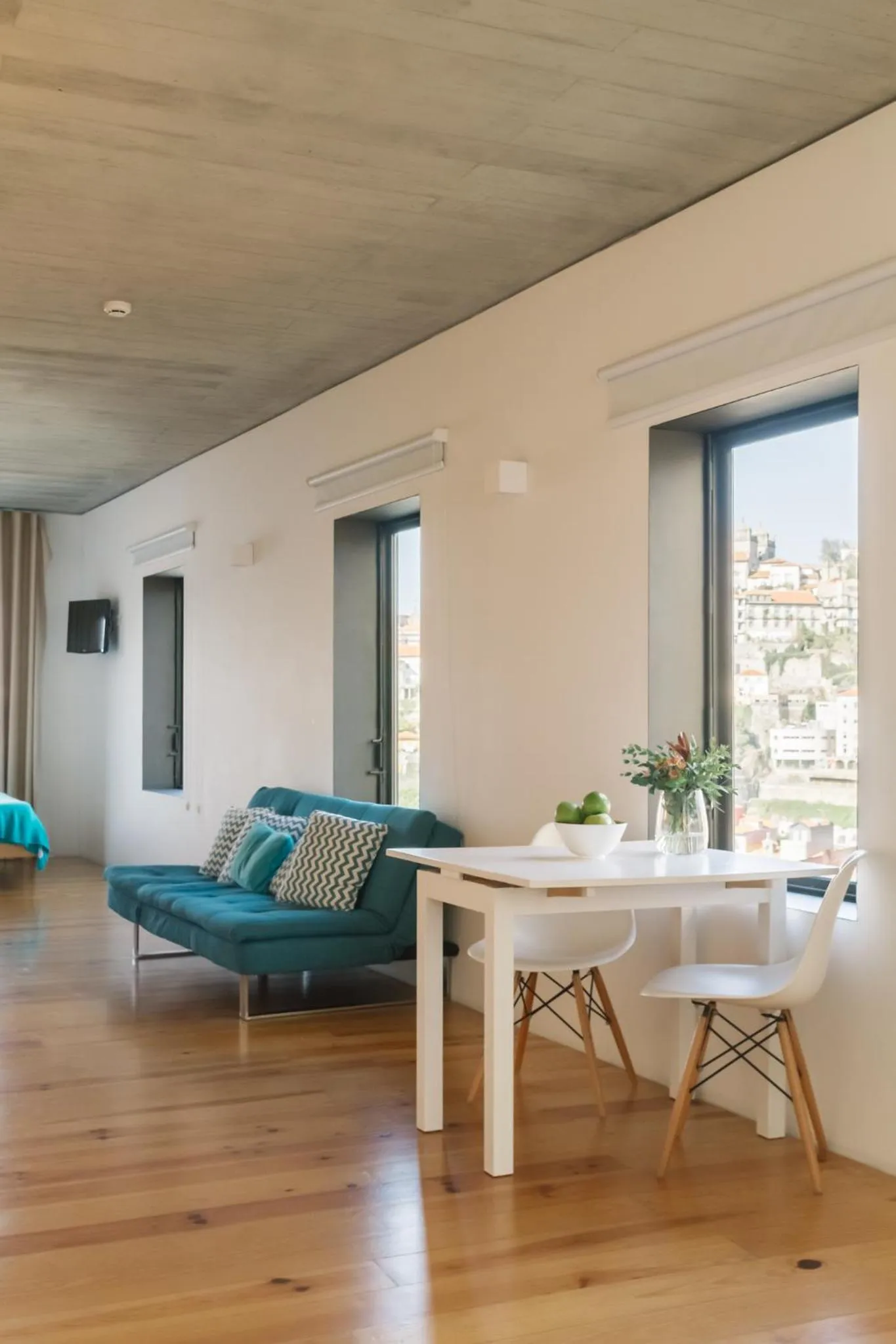 Shower in Oh! Porto Apartments