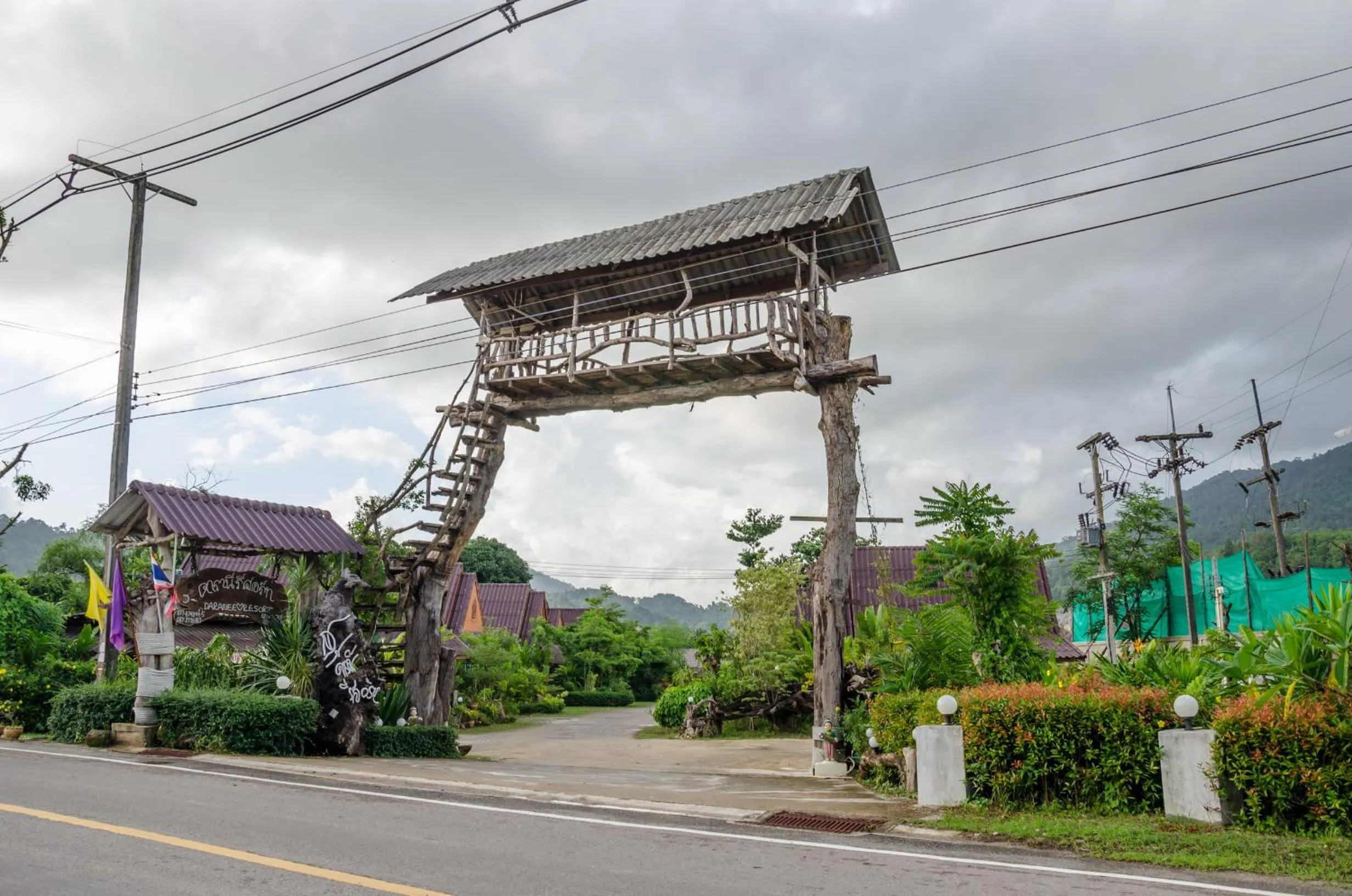 Garden view in Daranee Resort