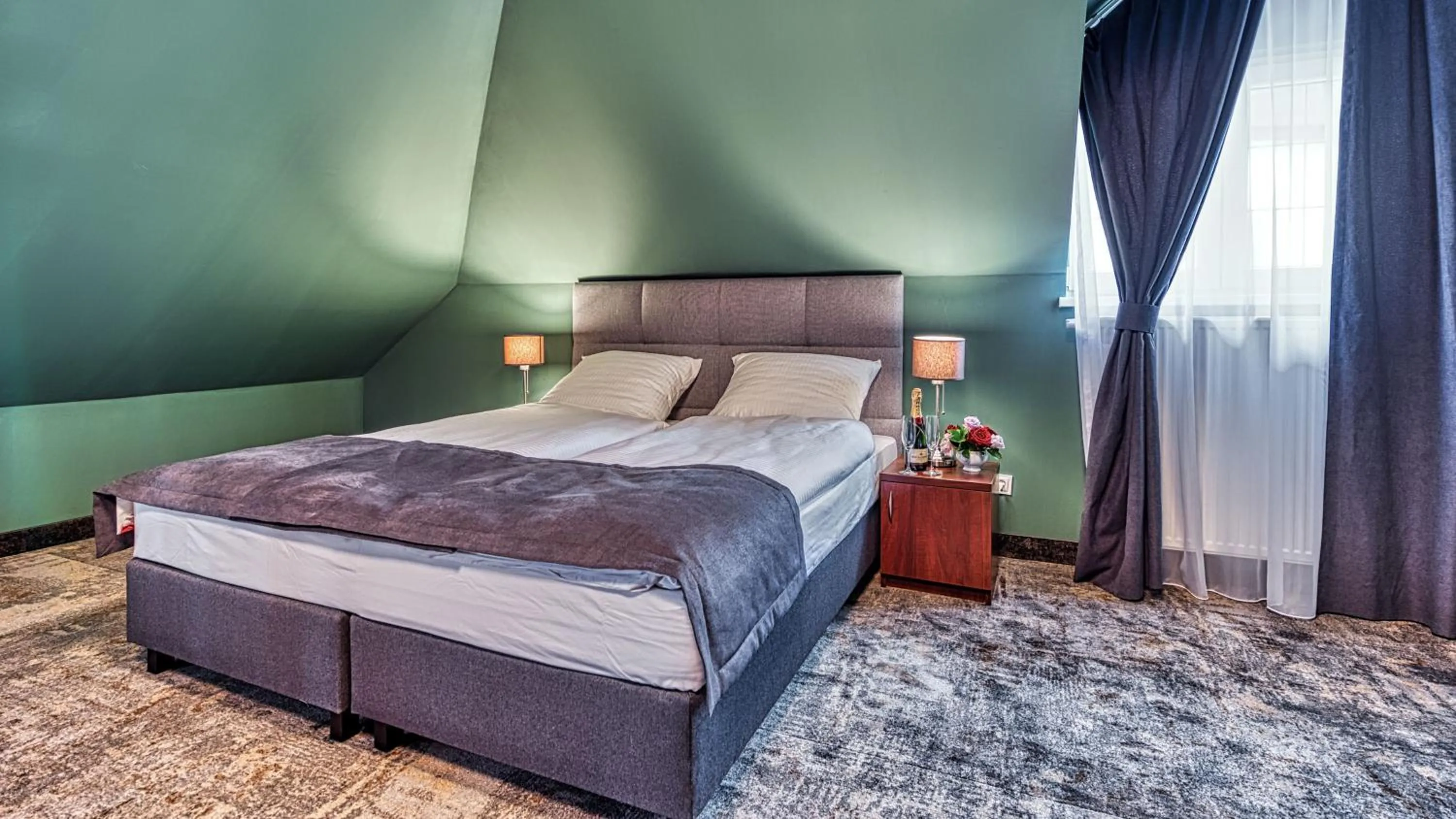 Bed in St Lukas Medical & SPA