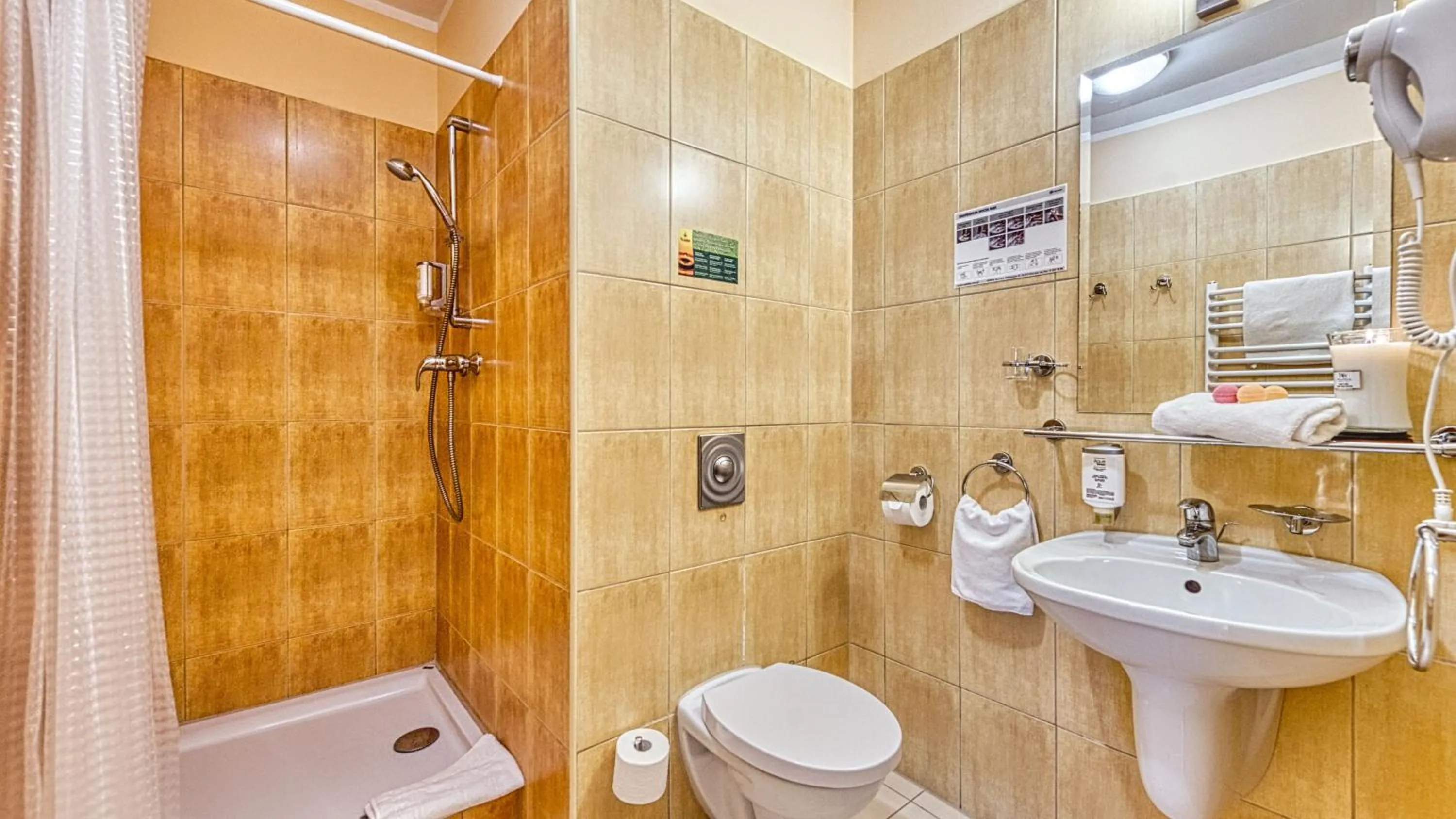 St Lukas Medical & SPA