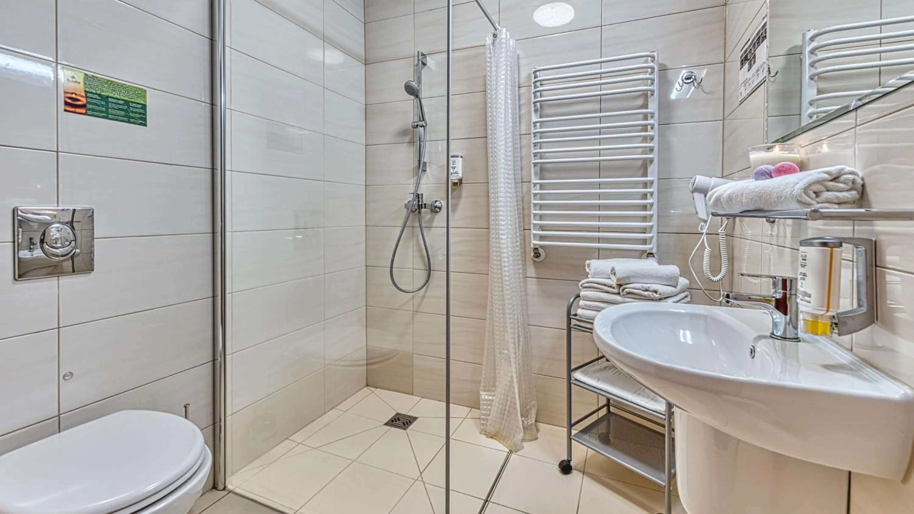 St Lukas Medical & SPA