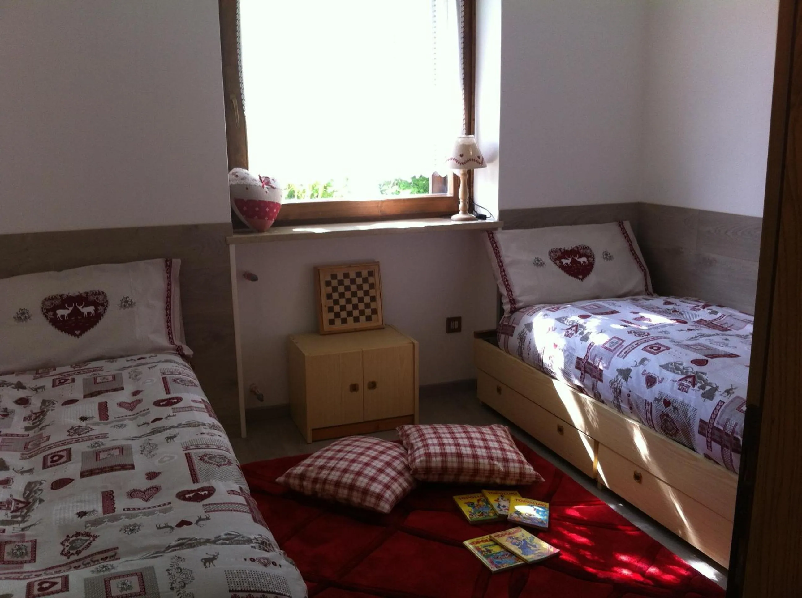 Bedroom, Bed in Almida