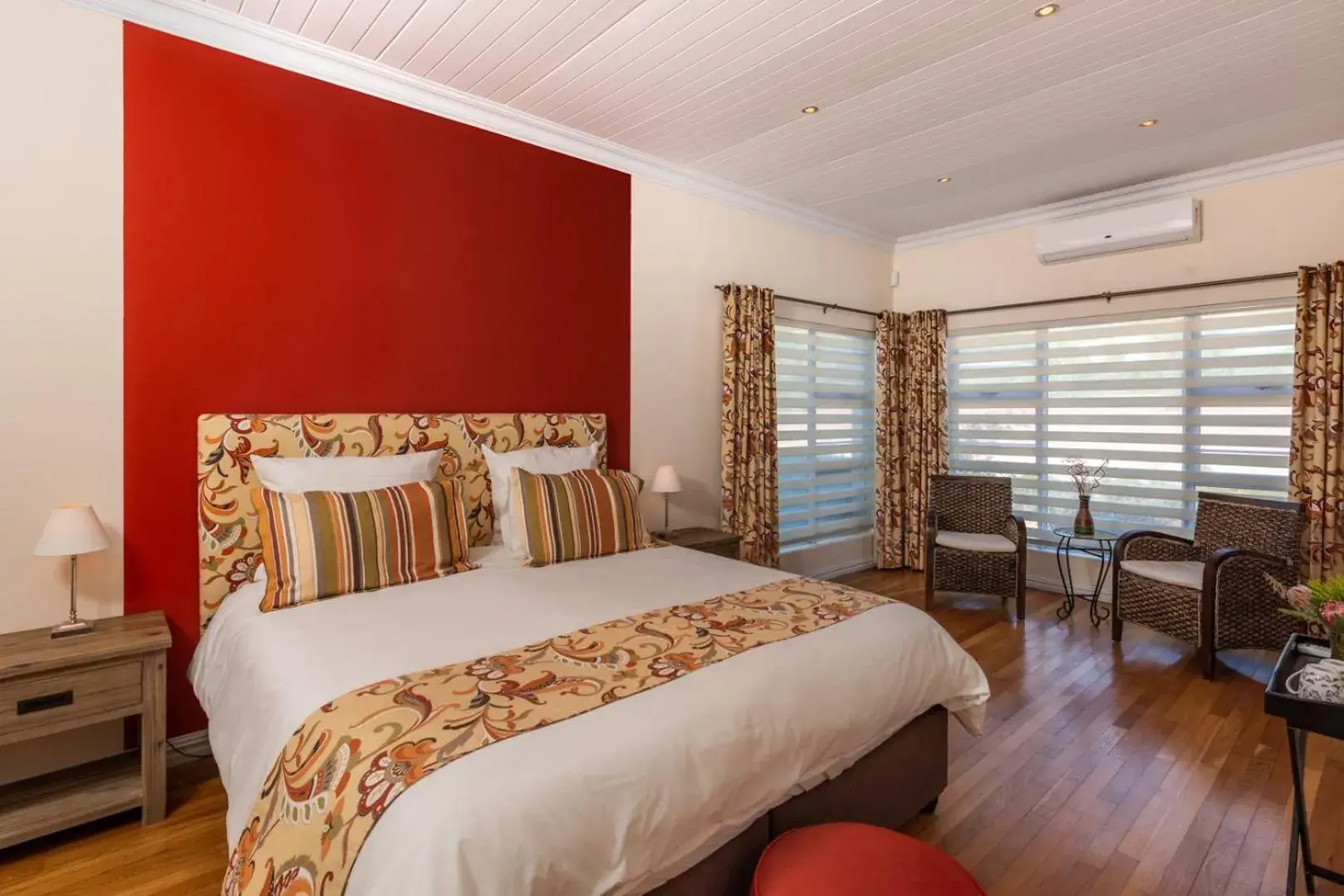 Double Room - Plumeria in African Tulip Guesthouse Double Room - Plumeria in African Tulip Guesthouse