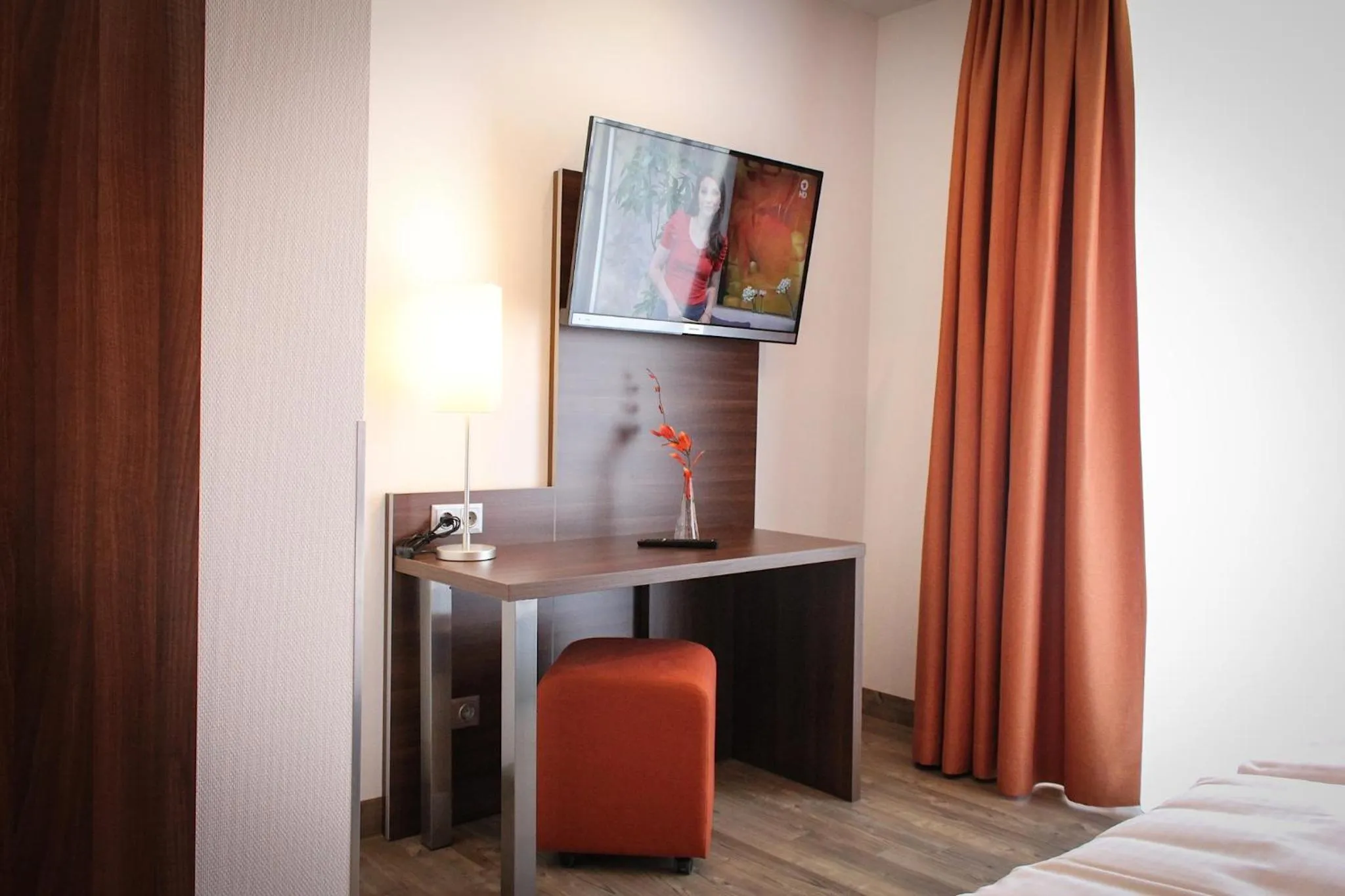 TV and multimedia, Bed in Hotel Rosenhof Garni