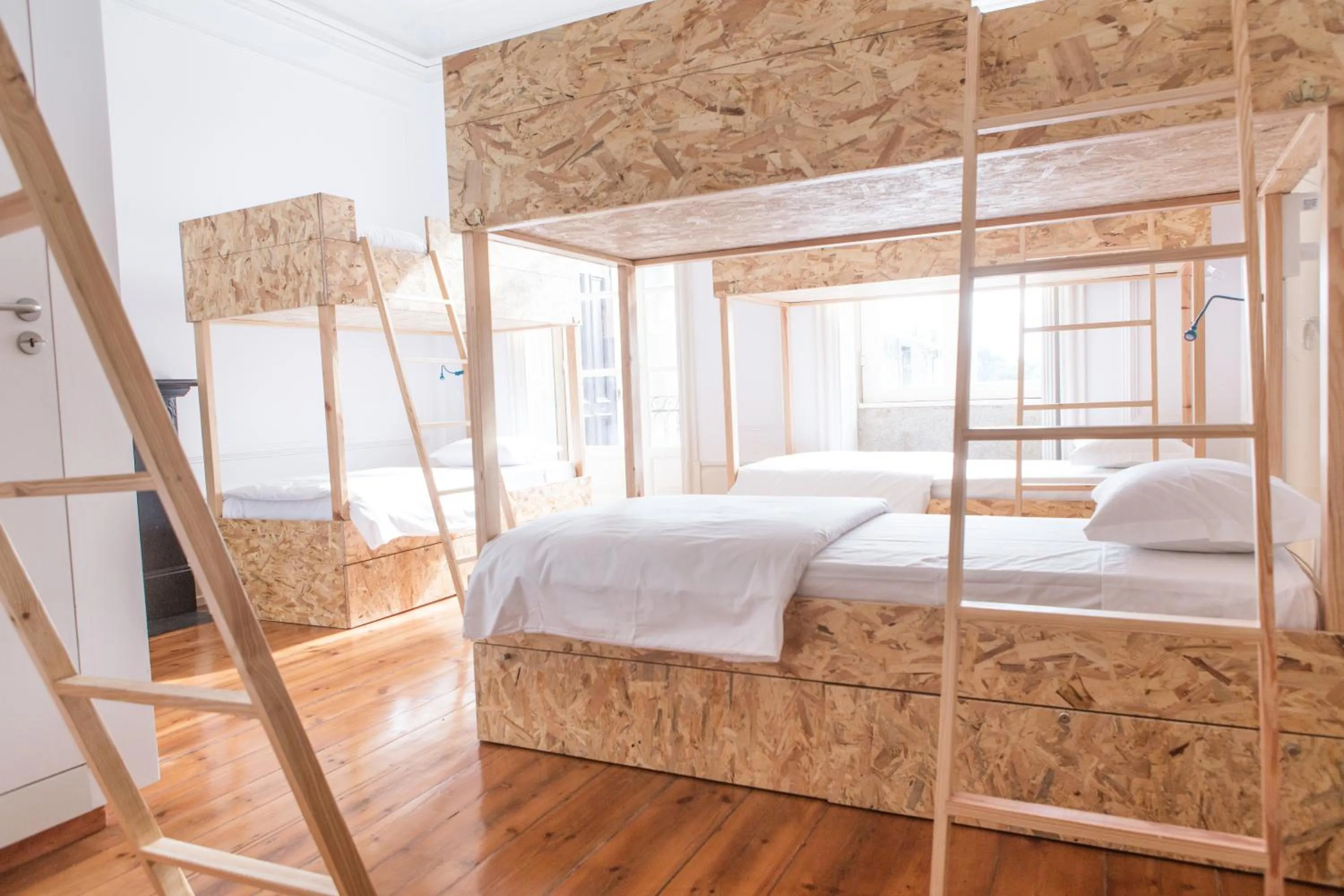 bunk bed, Bed in Porto Republica Hostel & Suites