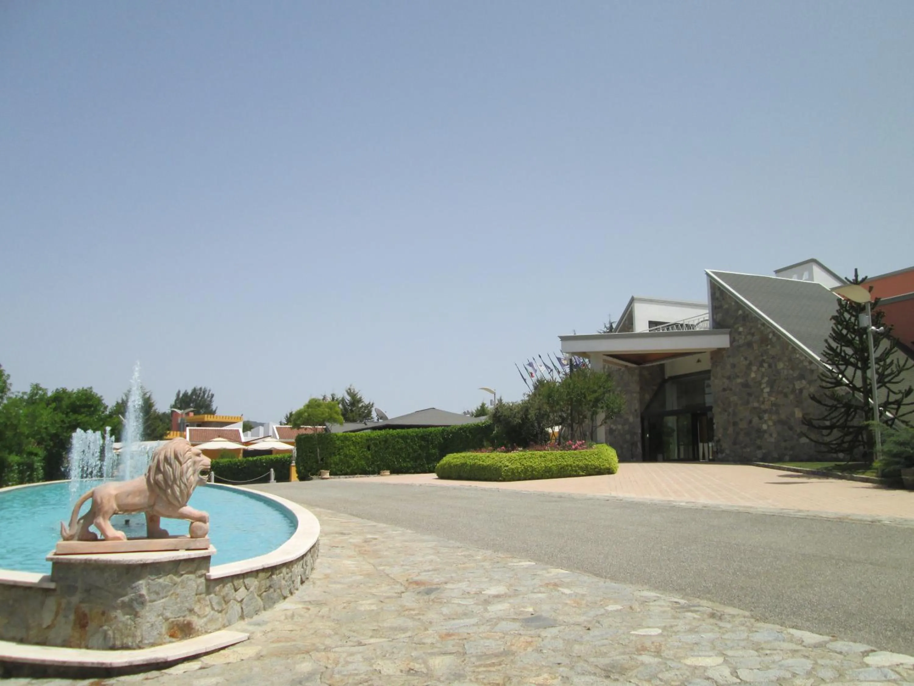 Facade/entrance in Palahotel Vallenoce