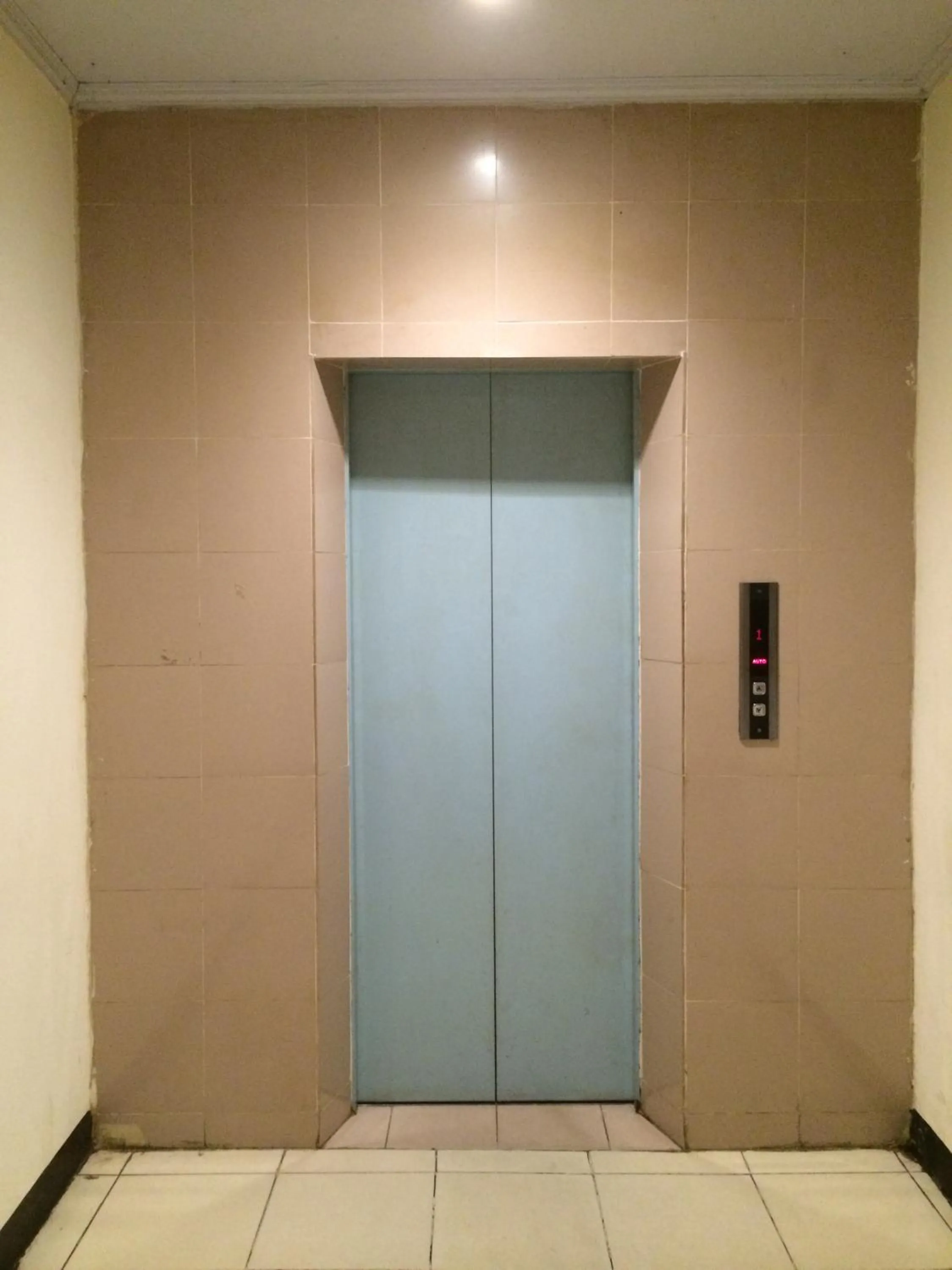 Area and facilities in RedDoorz Syariah at Grand Taufiq Tarakan