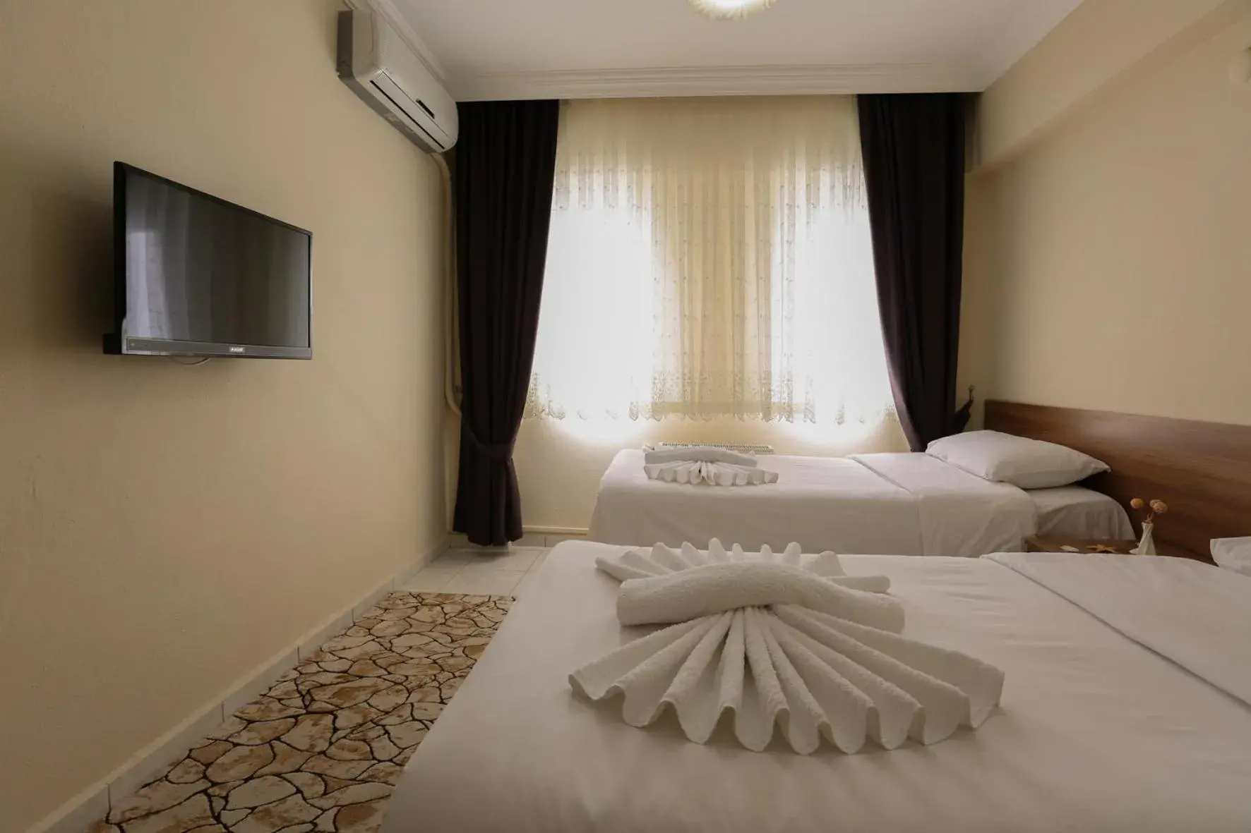 Standard Double Room in Gizem Pansiyon Standard Double Room in Gizem Pansiyon