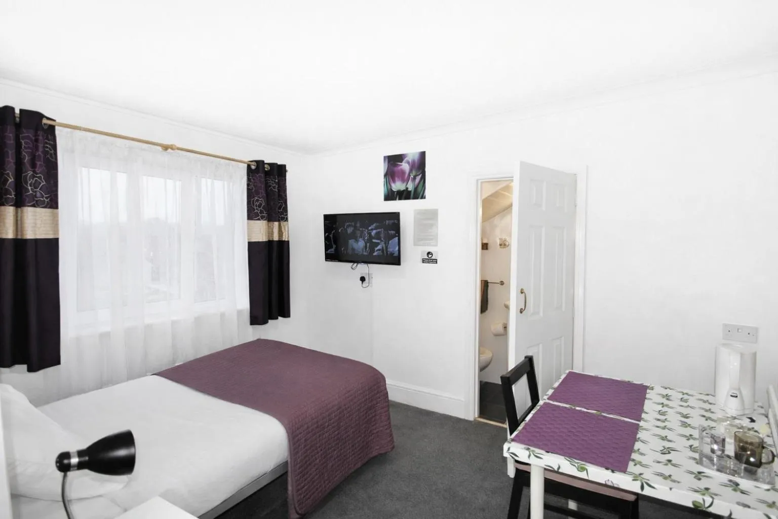 Bedroom, Bed in The Fairhaven Hotel