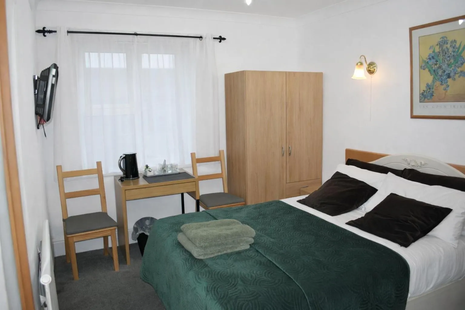 Bedroom, Bed in The Fairhaven Hotel