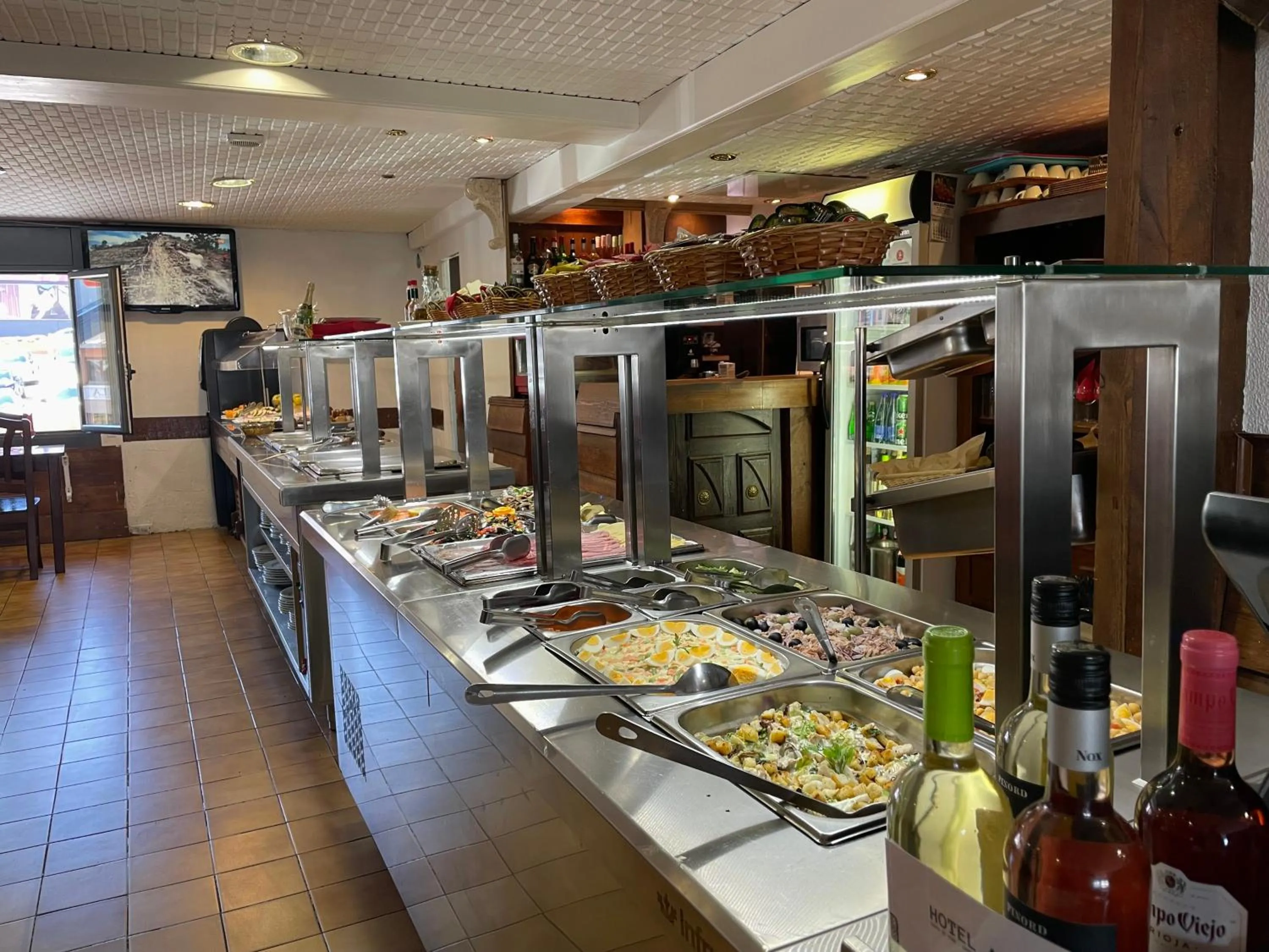 Food in Hotel Avanti