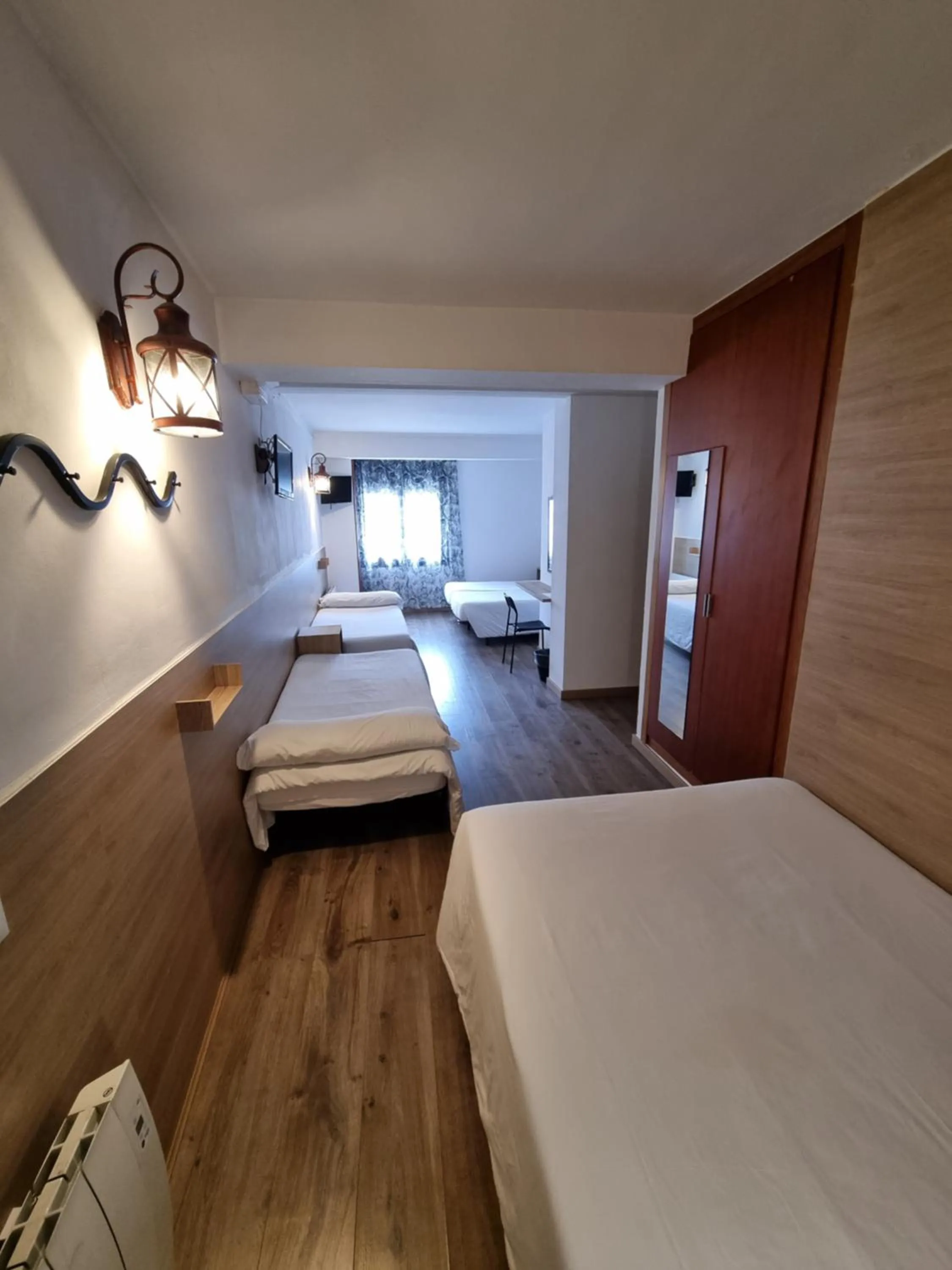 Bedroom, Bed in Hotel Avanti