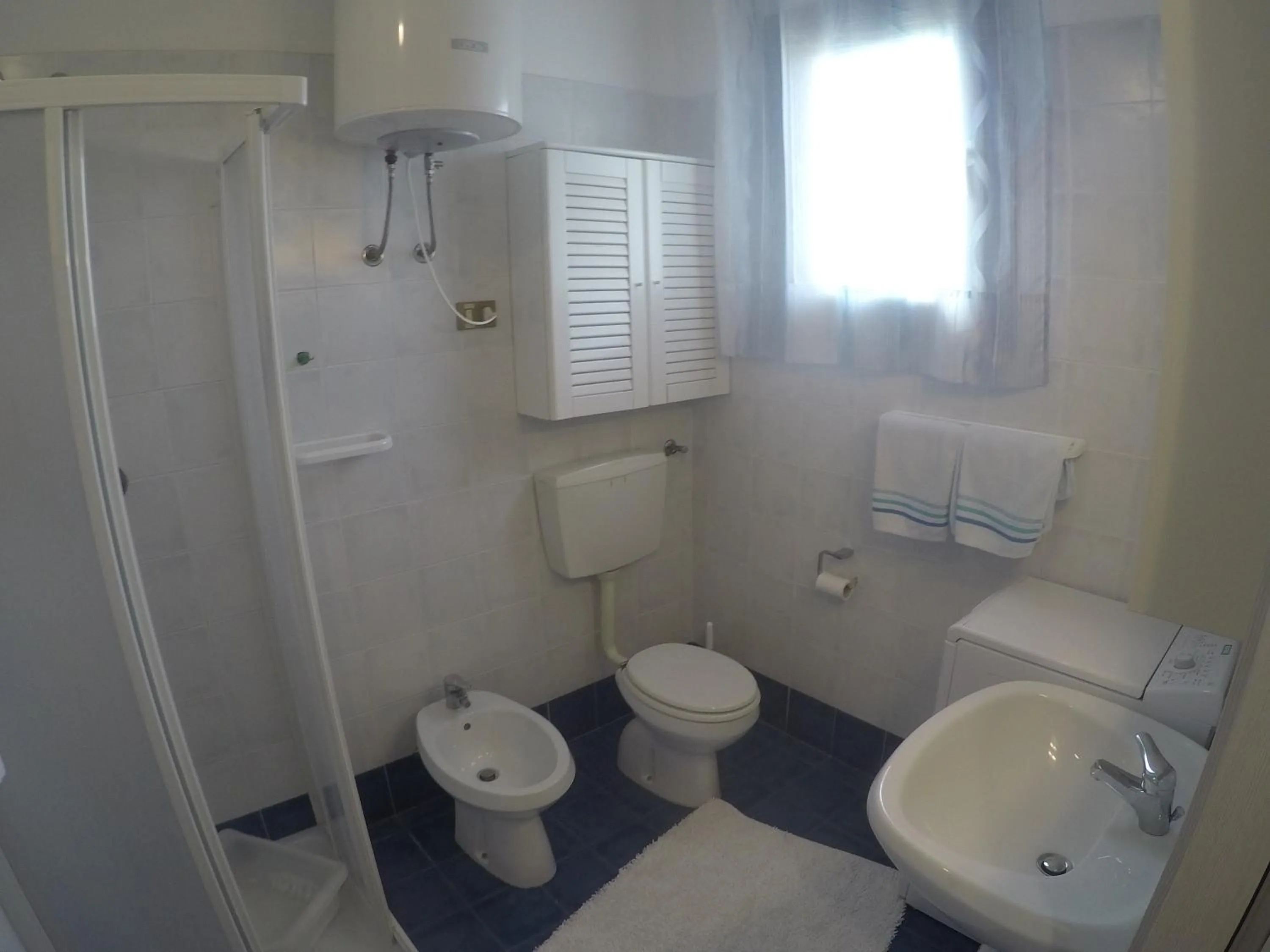 Shower in Villaggio Laguna - Agenzia Cocal