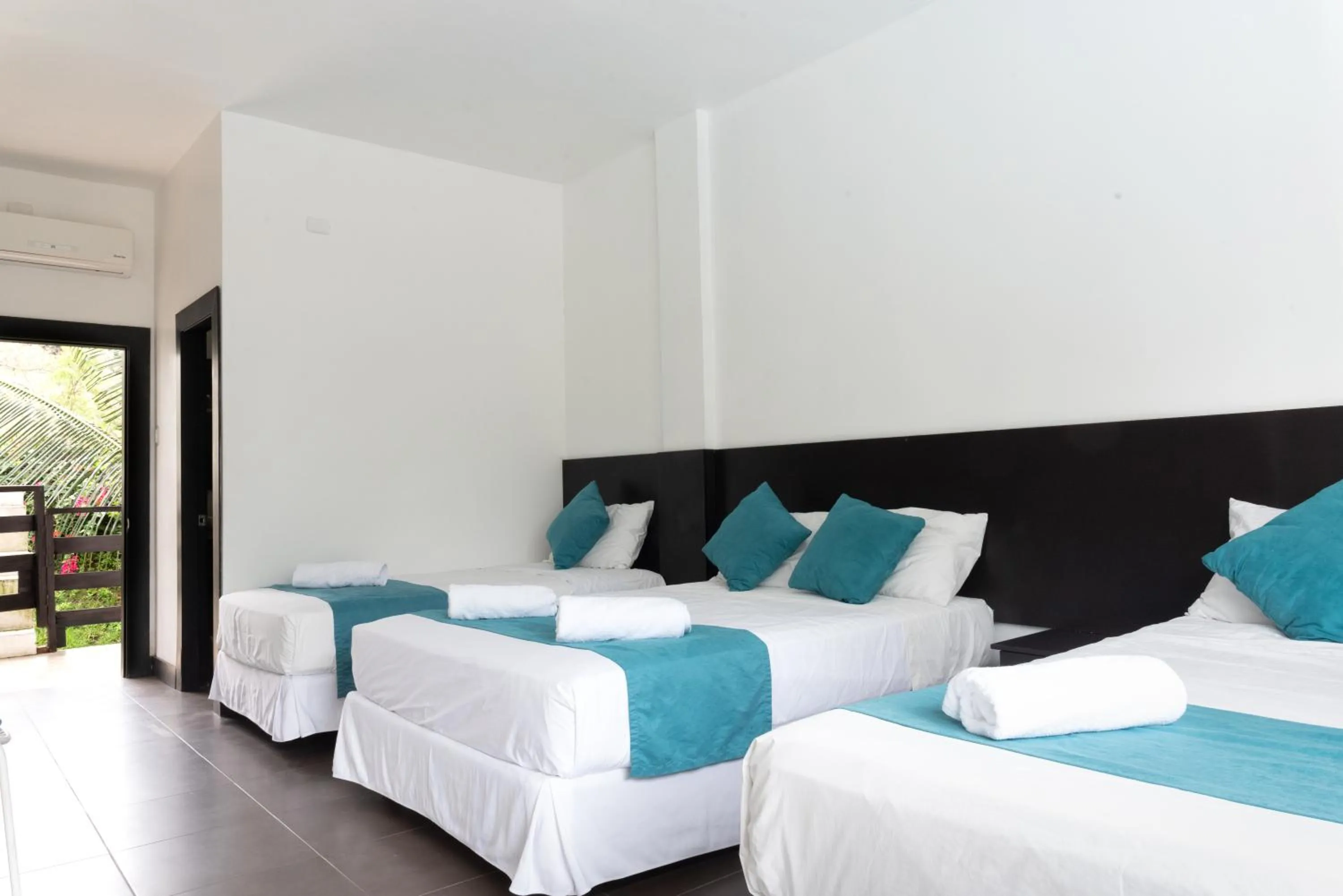 Triple Room in Ocean Blue Hotel