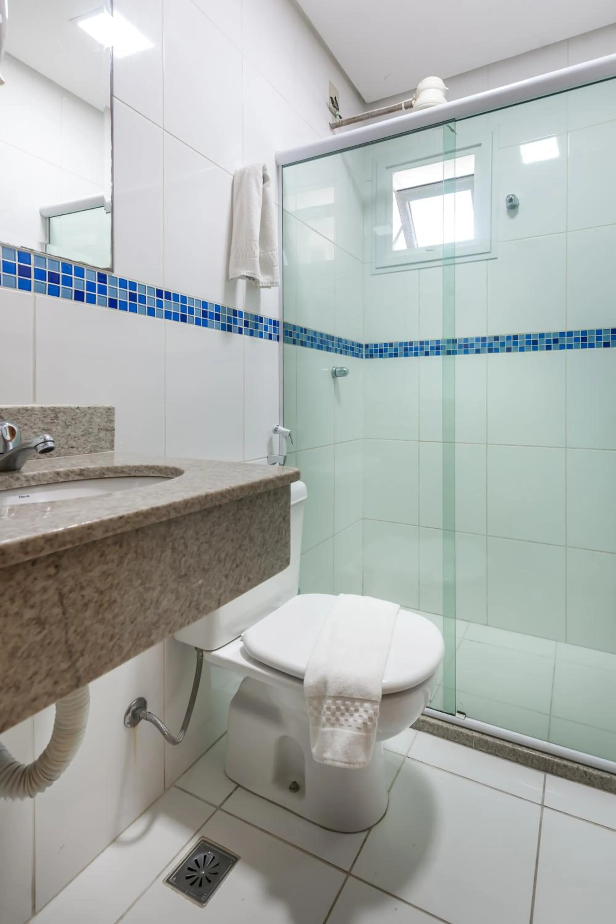 Bathroom in Hotel Olympia