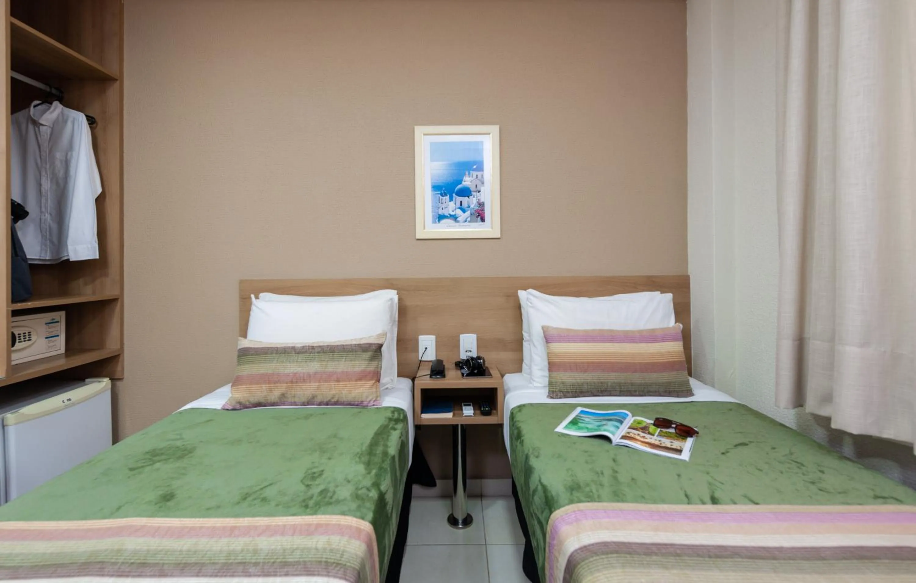 Bed in Hotel Olympia