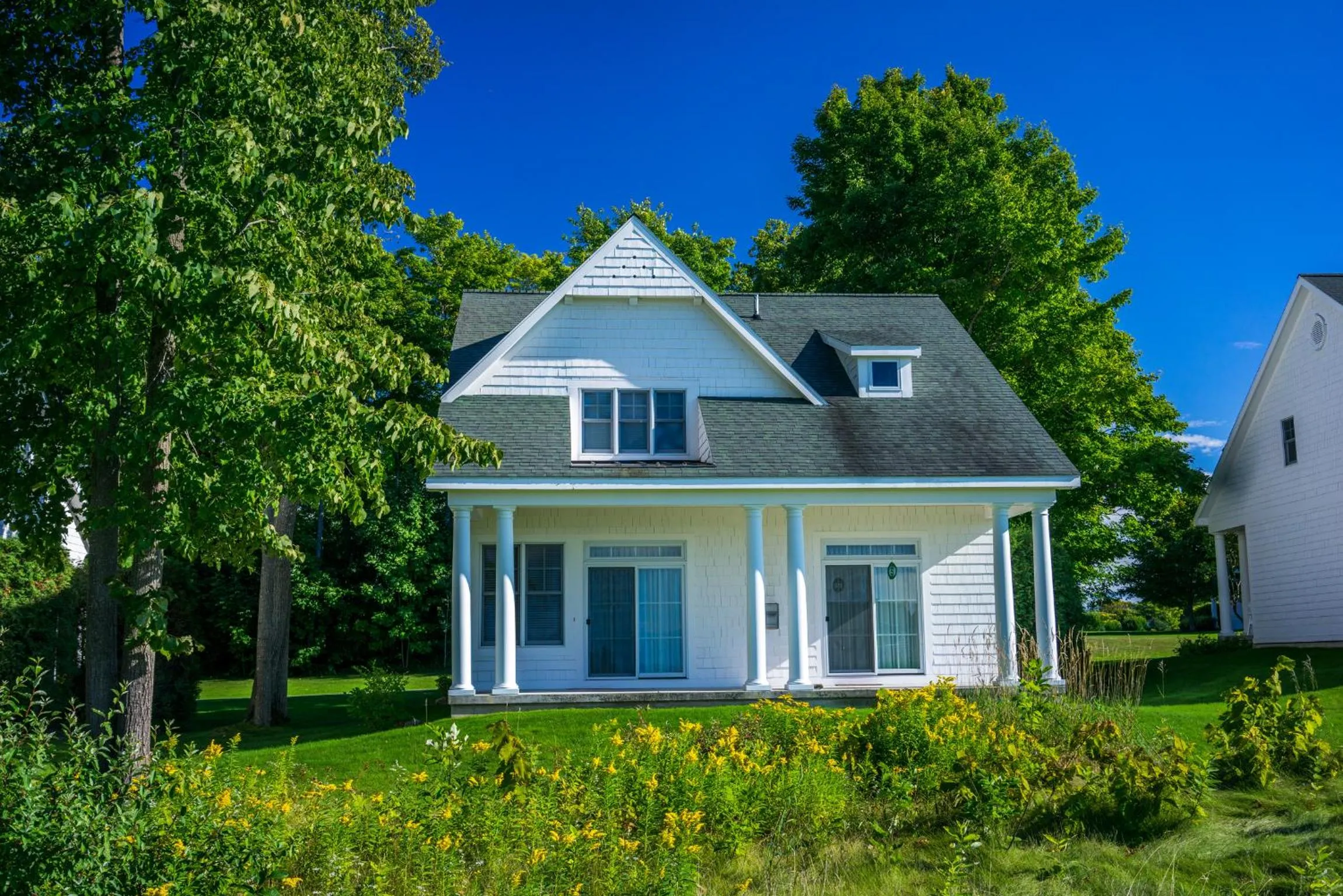 Facade/entrance in Cottages at Bay Harbor