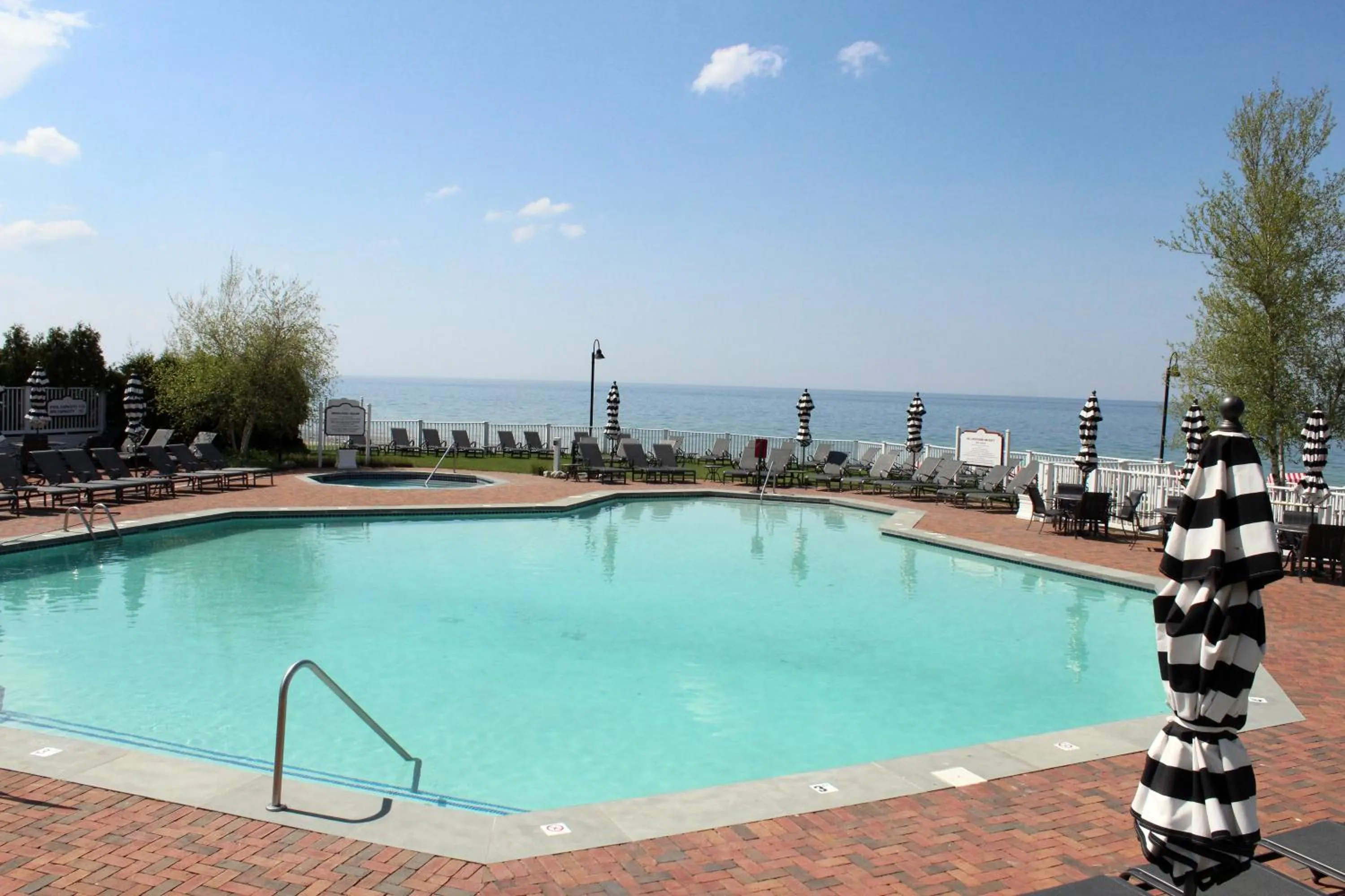 Day in Cottages at Bay Harbor