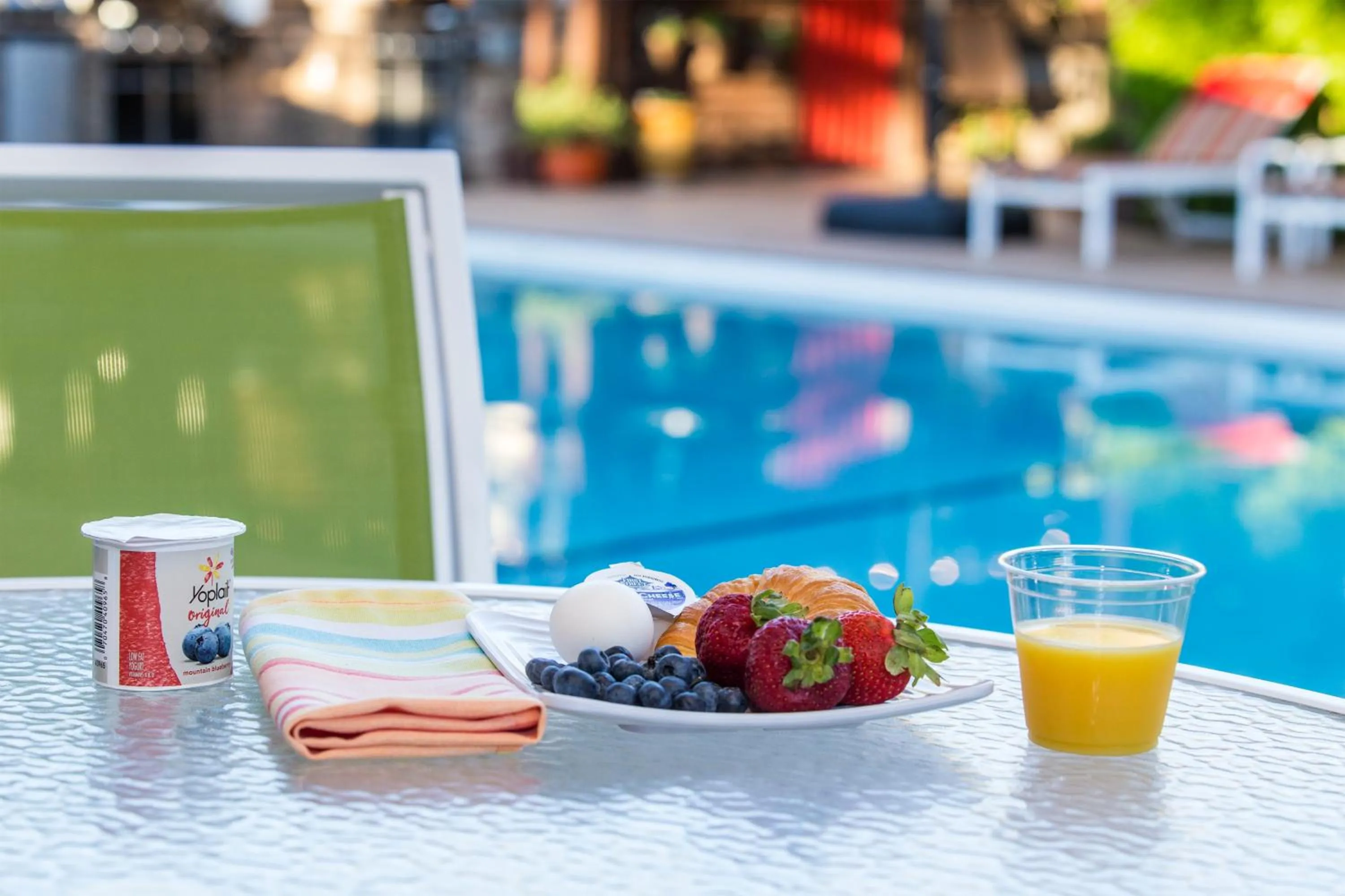 Breakfast in Desert Riviera Hotel