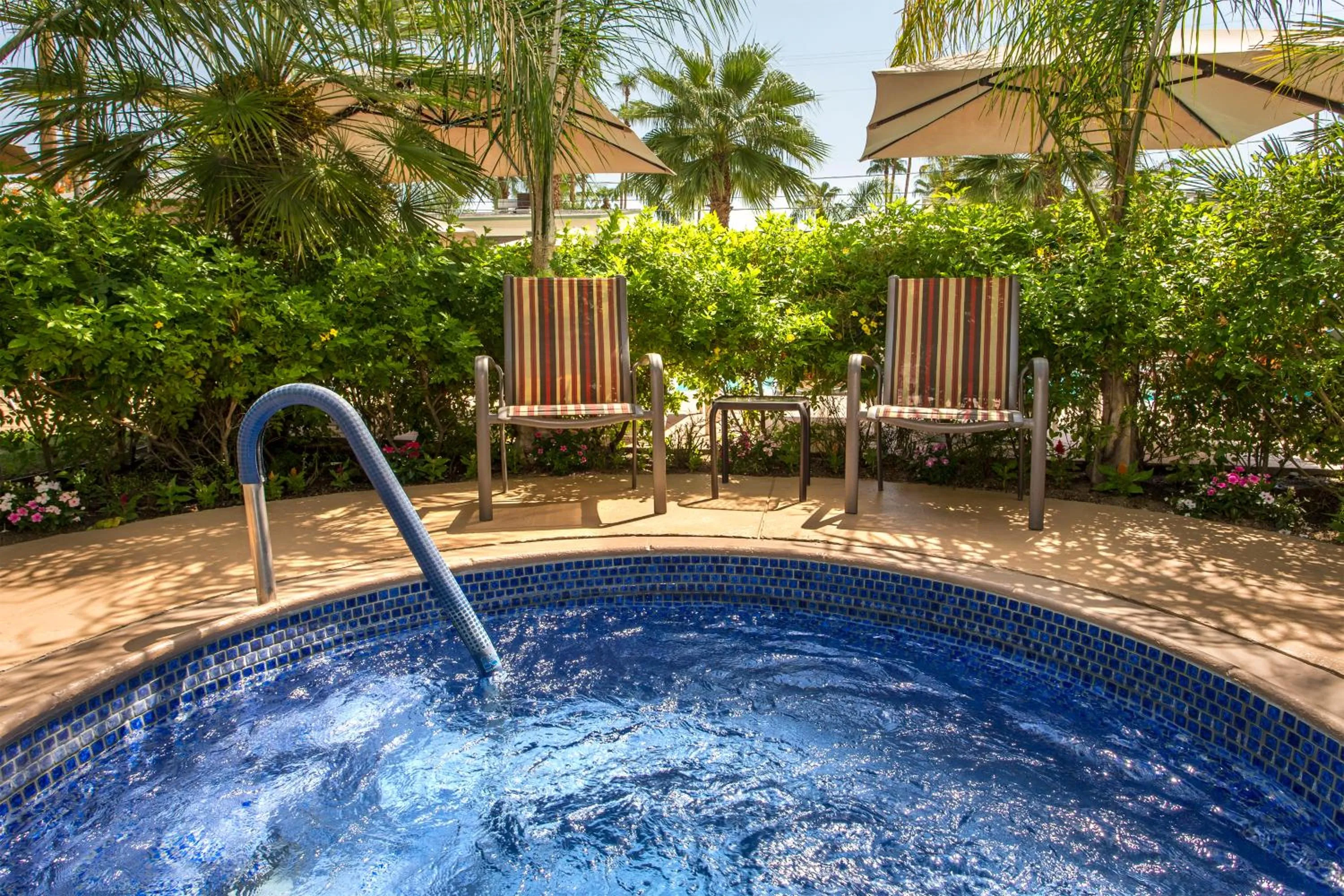 Hot Tub in Desert Riviera Hotel