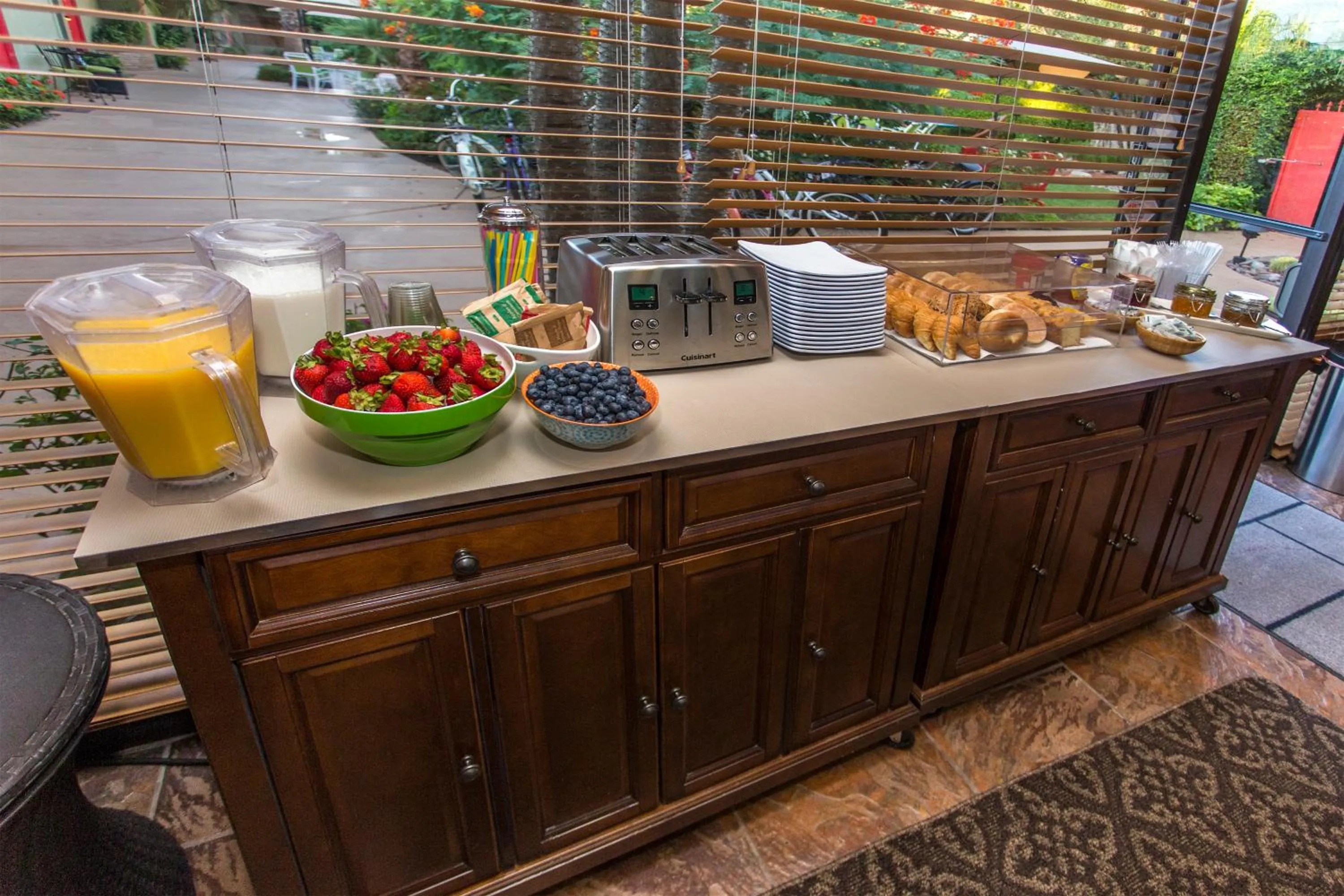 Breakfast in Desert Riviera Hotel