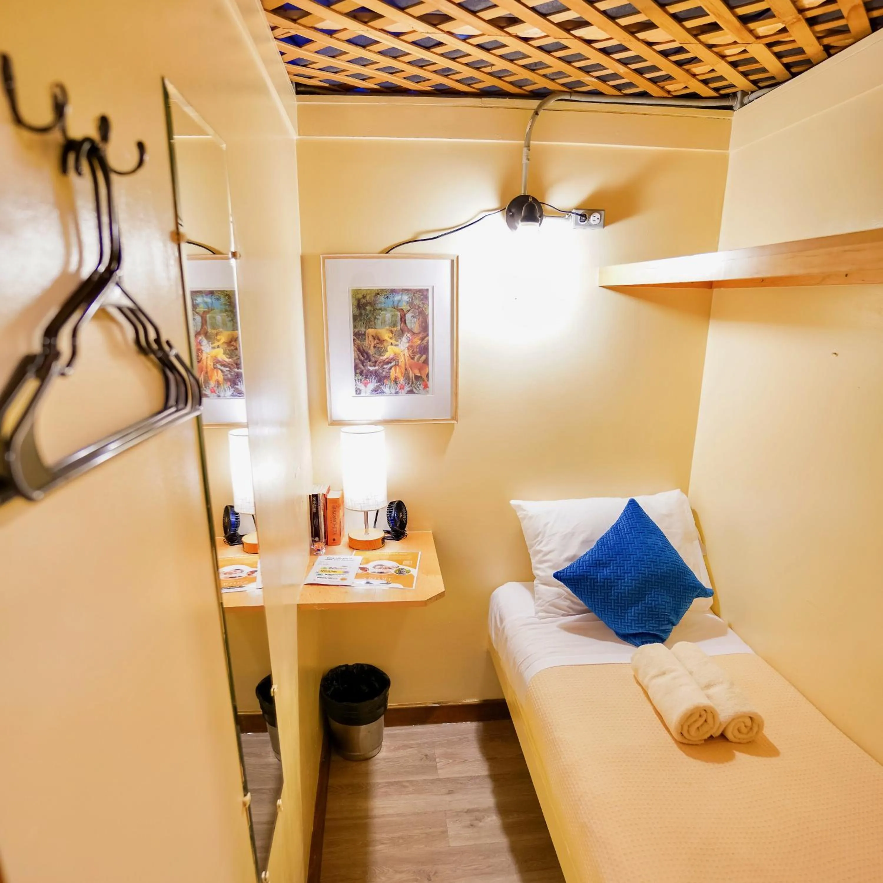 Bedroom, Bed in Interfaith Retreats